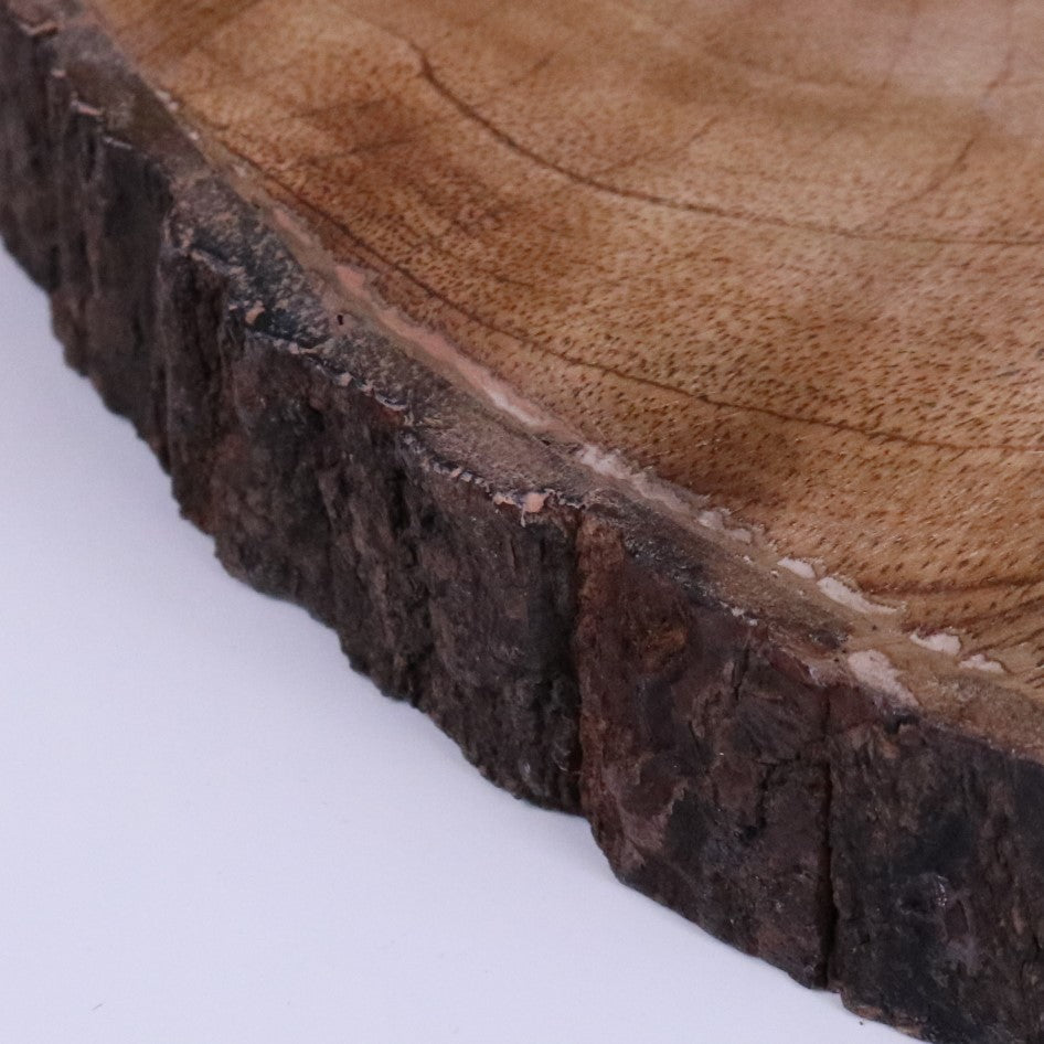 Bhimra Round Wooden Chopping Board Bark Edge 42cm - Closeup of Bark Edge