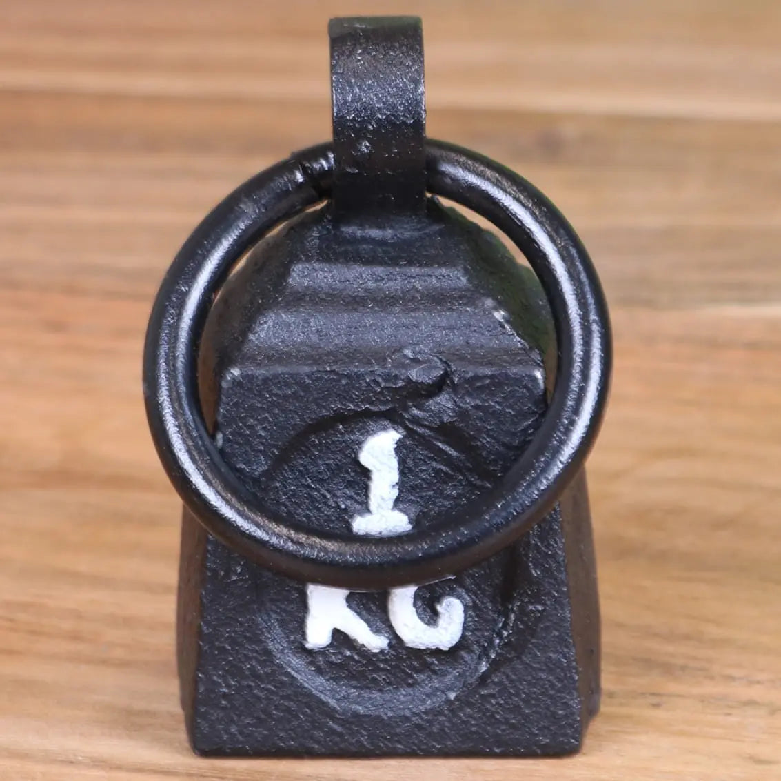 Indapur Cast Iron Kilogram Ornament Doorstop - Closeup of Ring Handle