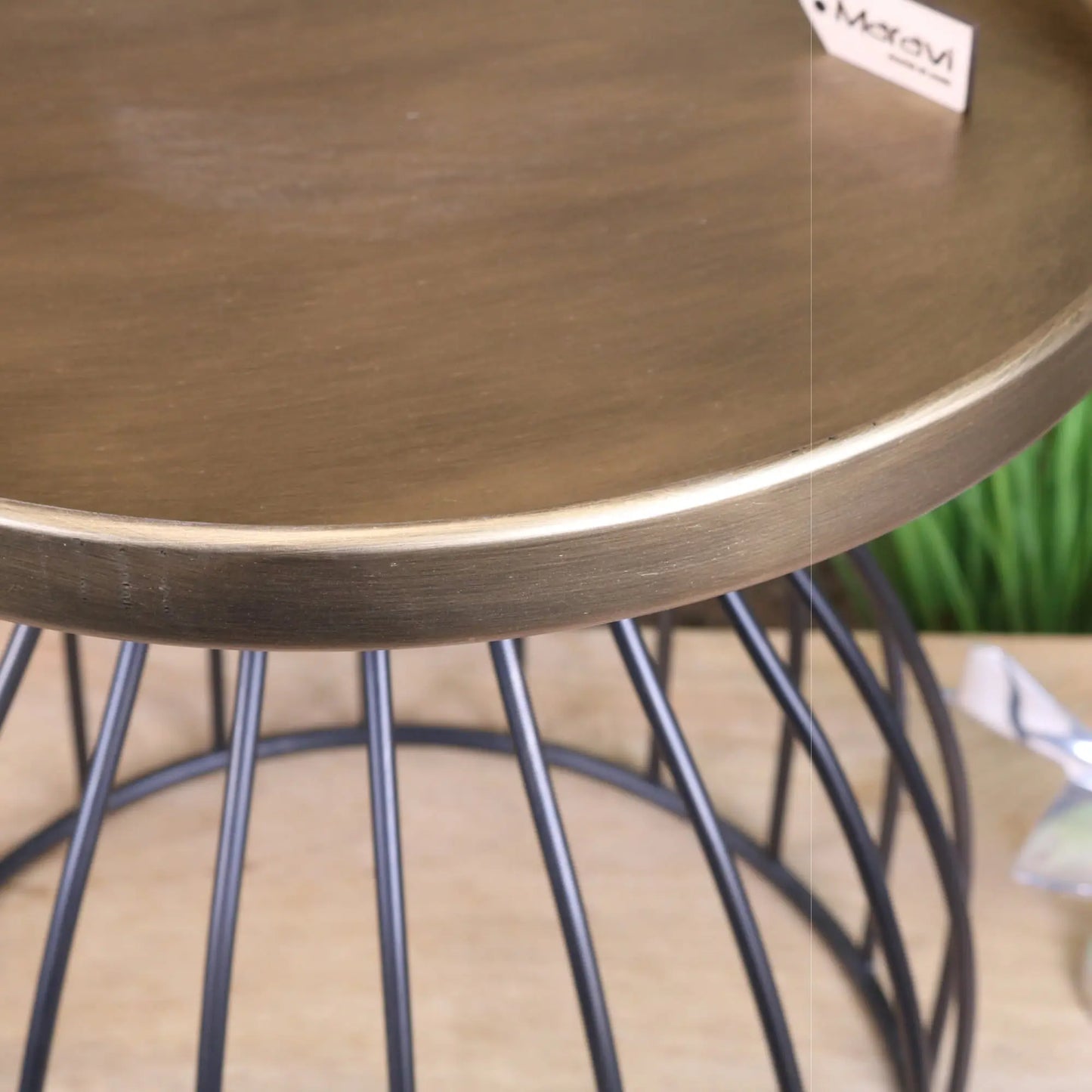 Palampur Industrial Round Side Table - Closeup of Edge