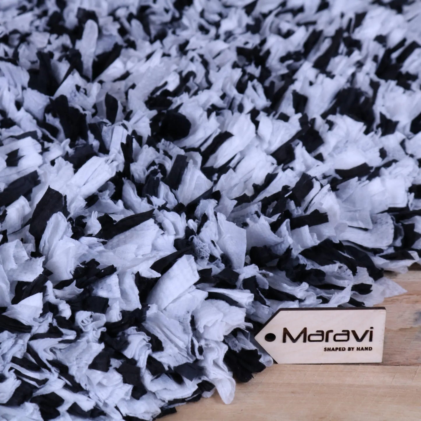 Varam Fluffy Recycled Rug Black and White - Closeup of Fluffiness