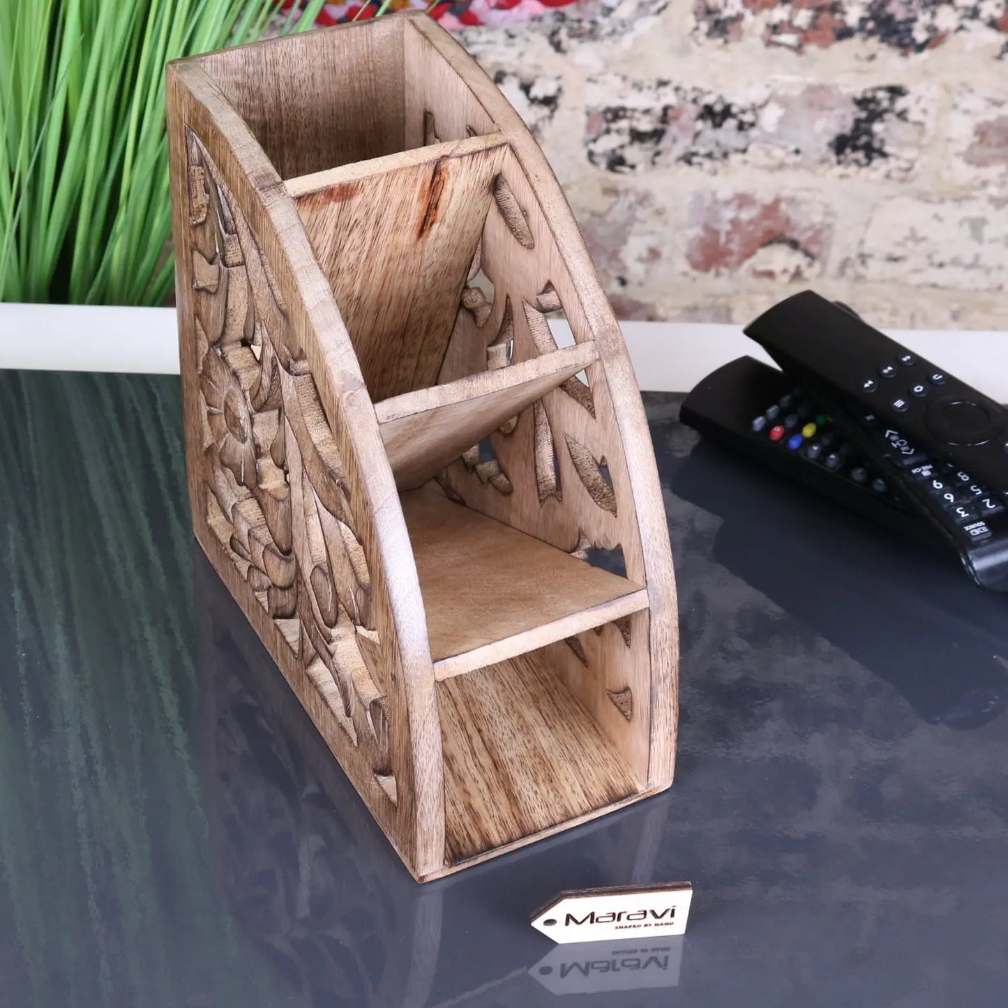 Yanam Remote Control Holder - Top View