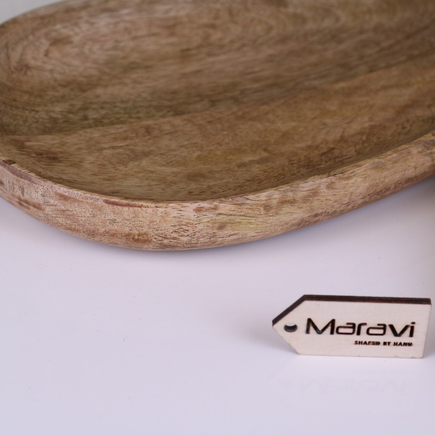 Jarita Oval Shaped Wooden Serving Dishes Set of 2 - Closeup of Edge
