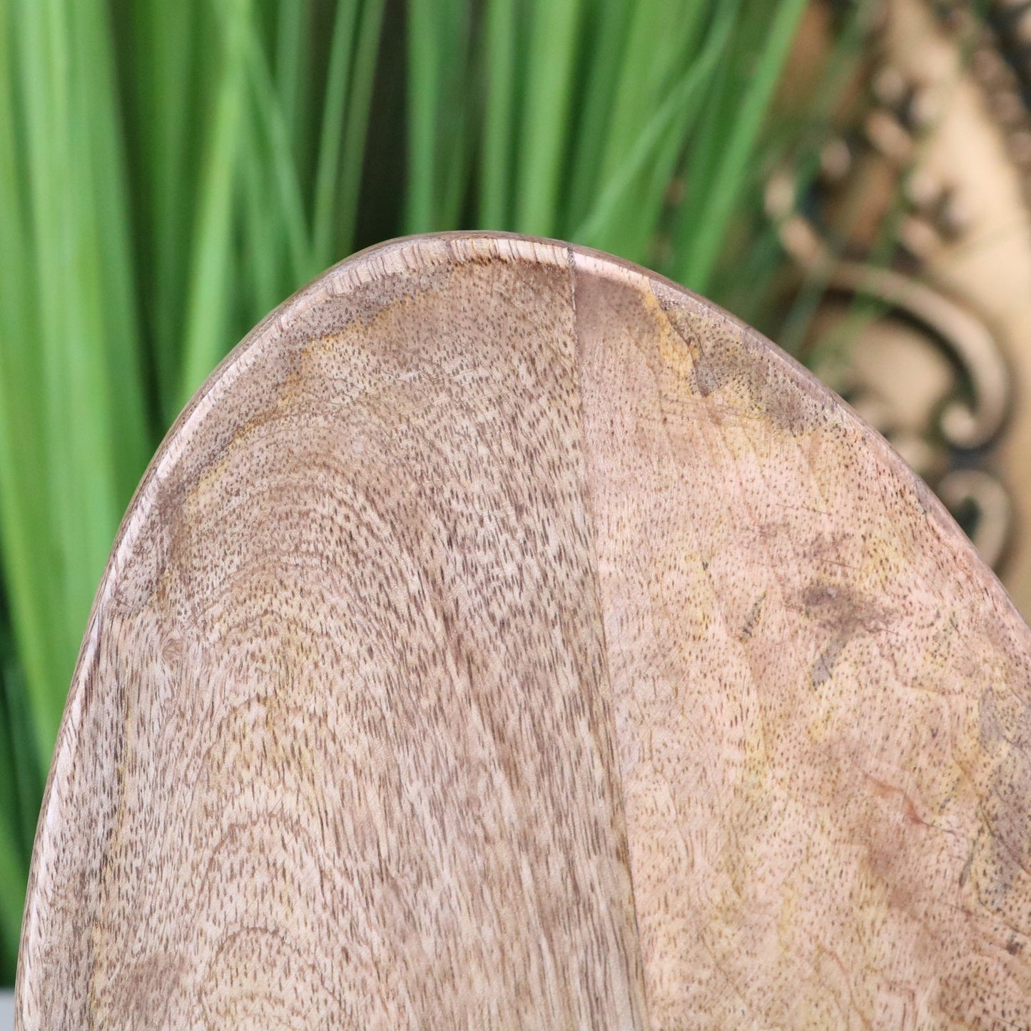Jarita Oval Shaped Wooden Serving Dishes Set of 2 - Closeup of Edge