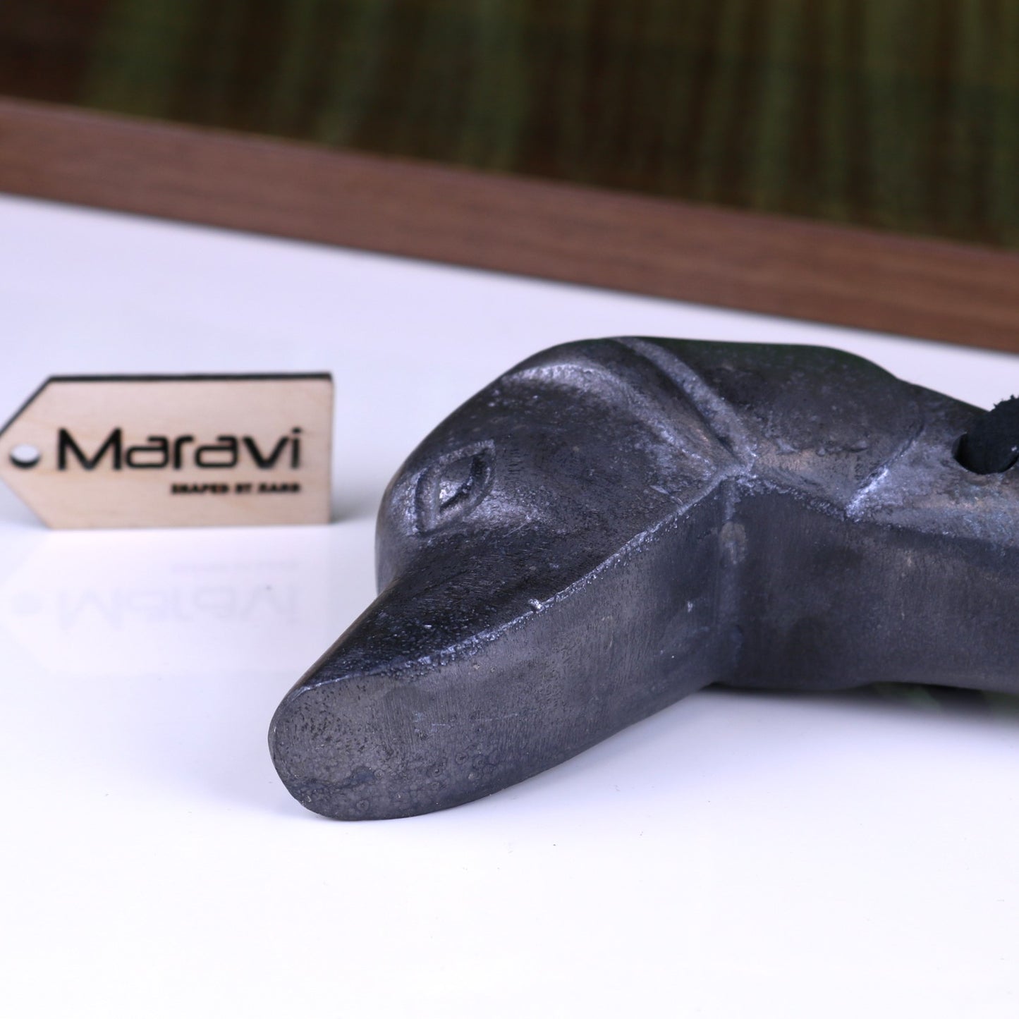 Kasha Dog Head Antique Style Shoe Horn Gunmetal - Closeup of Gunmetal Colour