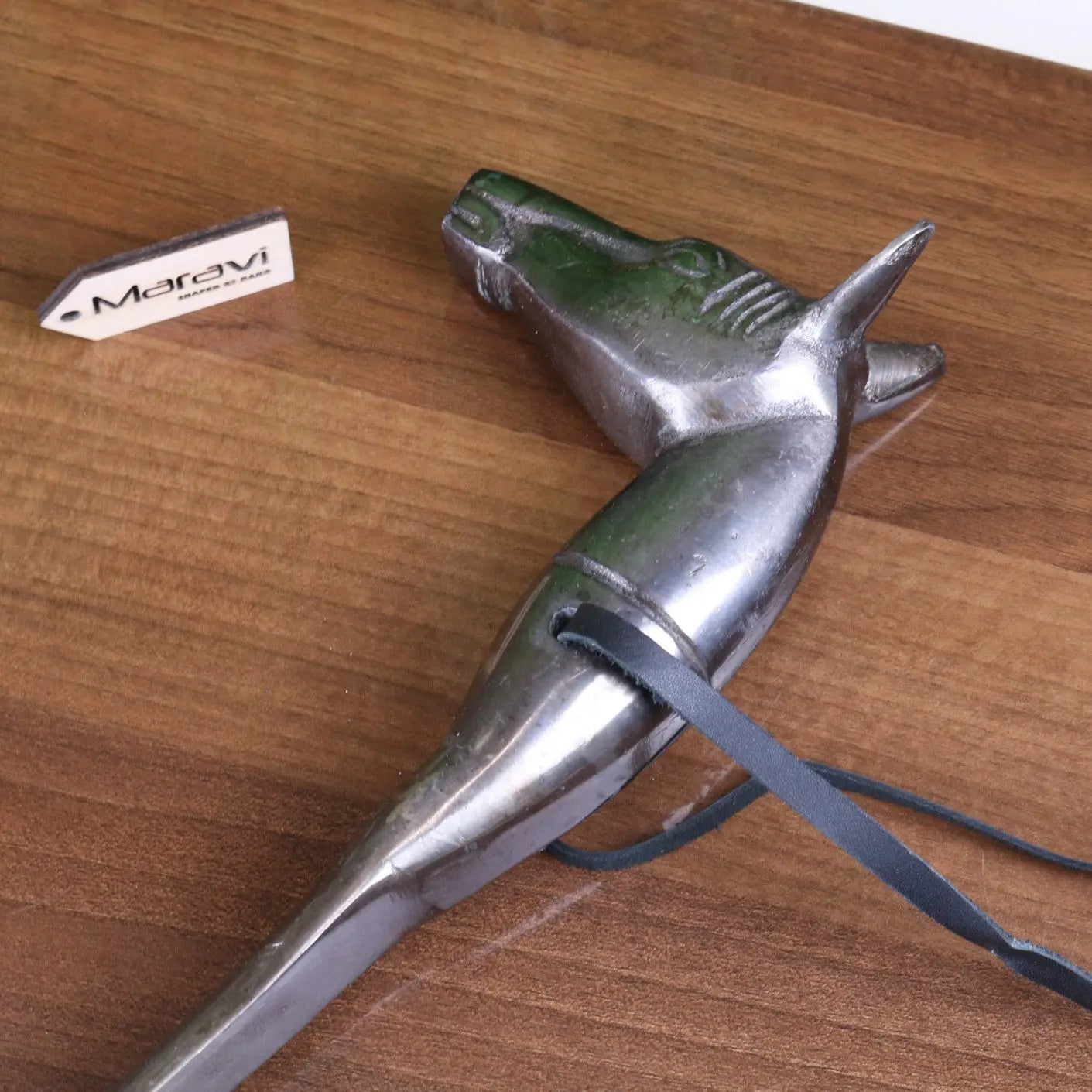 Kasha Horse Head Antique Style Shoe Horn Gunmetal - Closeup of Head