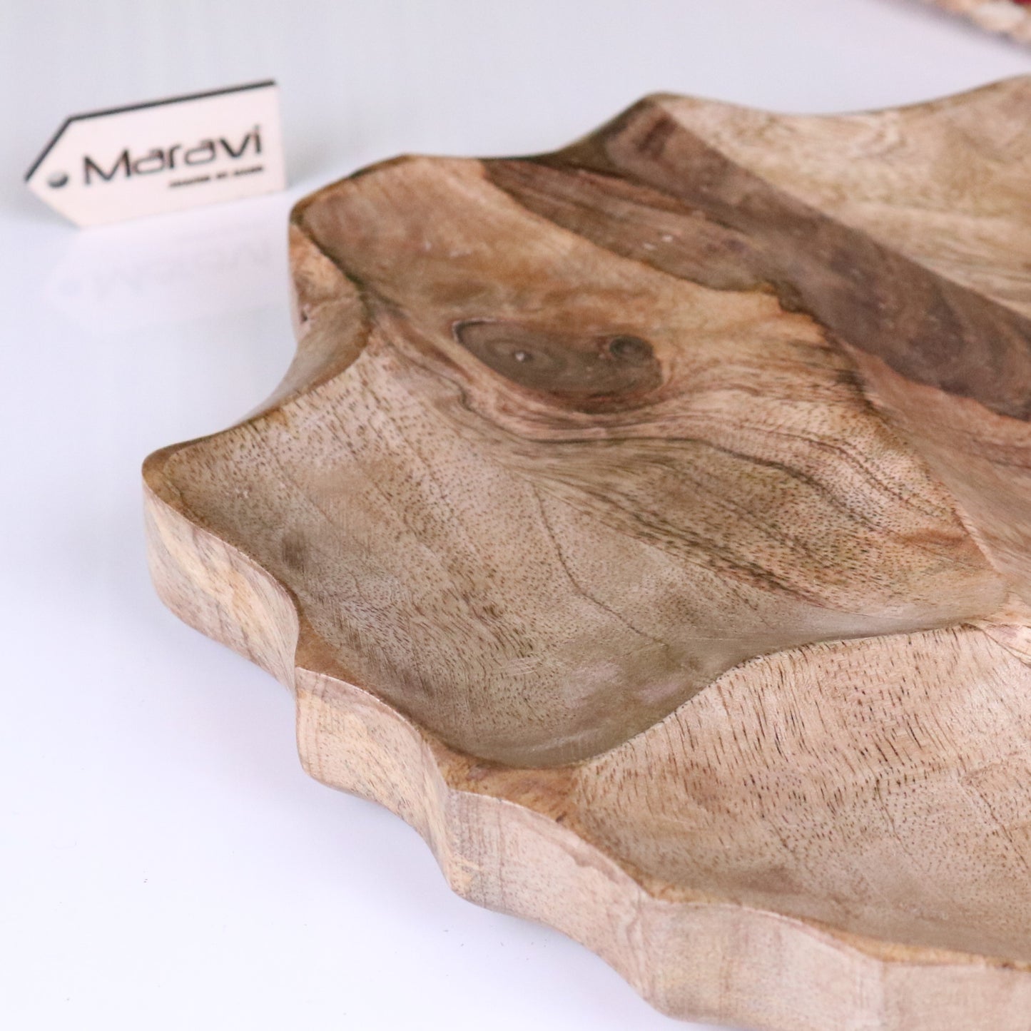Kavira Divided Serving Dish Mango Wood - Closeup of Edge