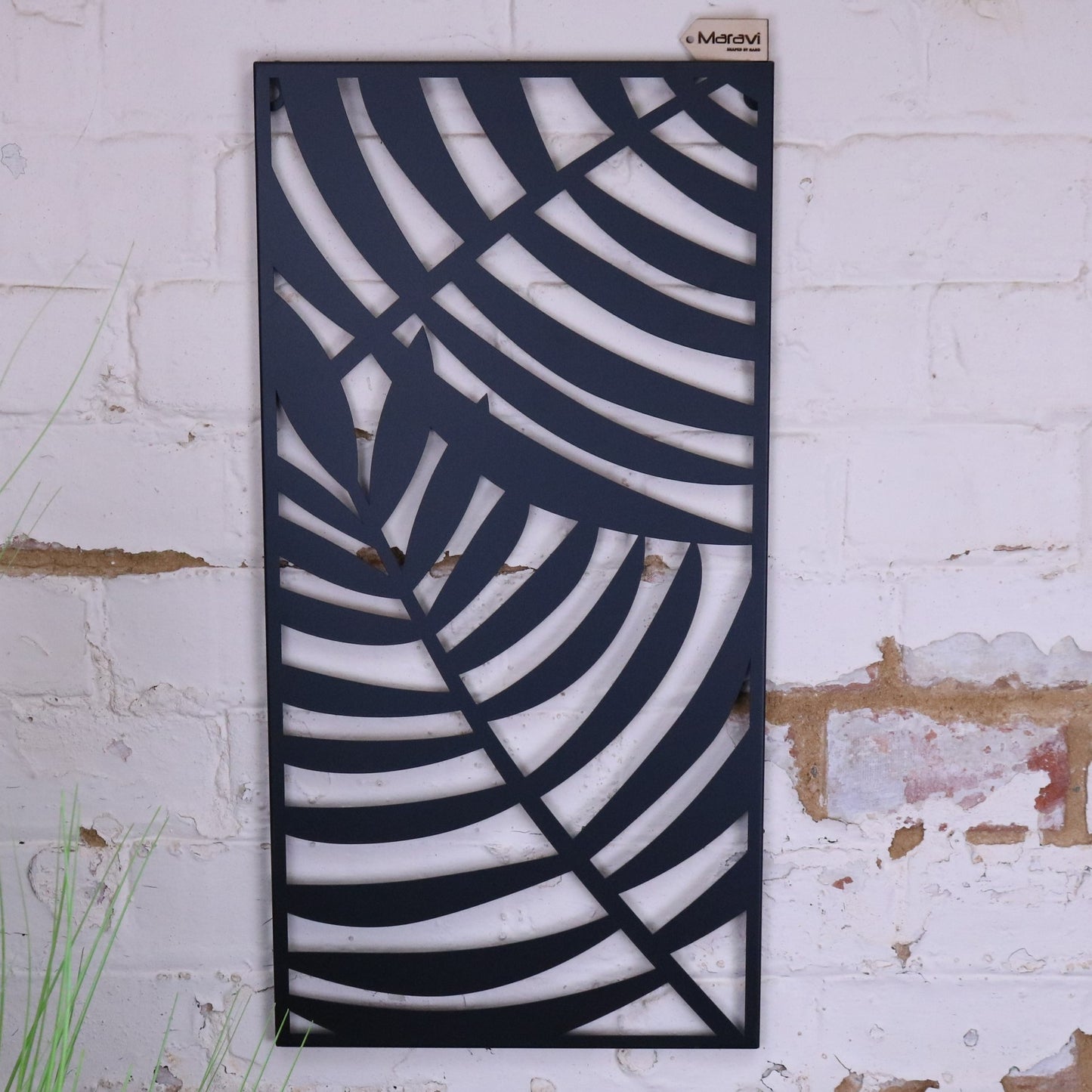 Kireta Metal Black Wall Art Leaf Design - Main Image