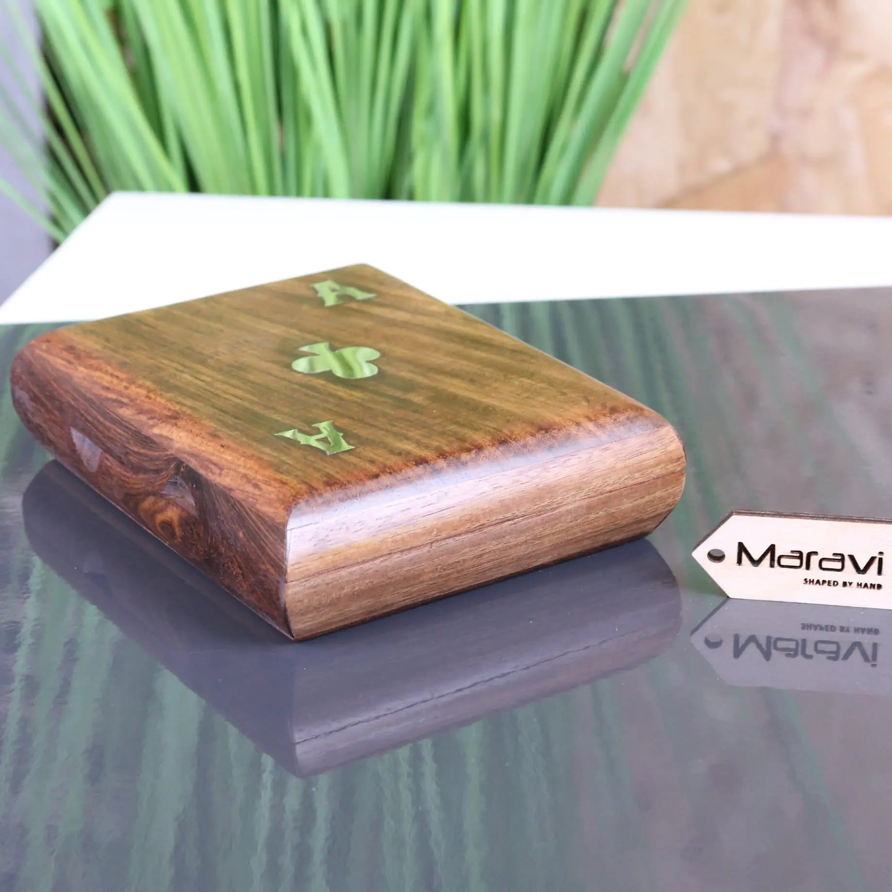 Nadu Double Wooden Playing Card Box - Closeup of Edge