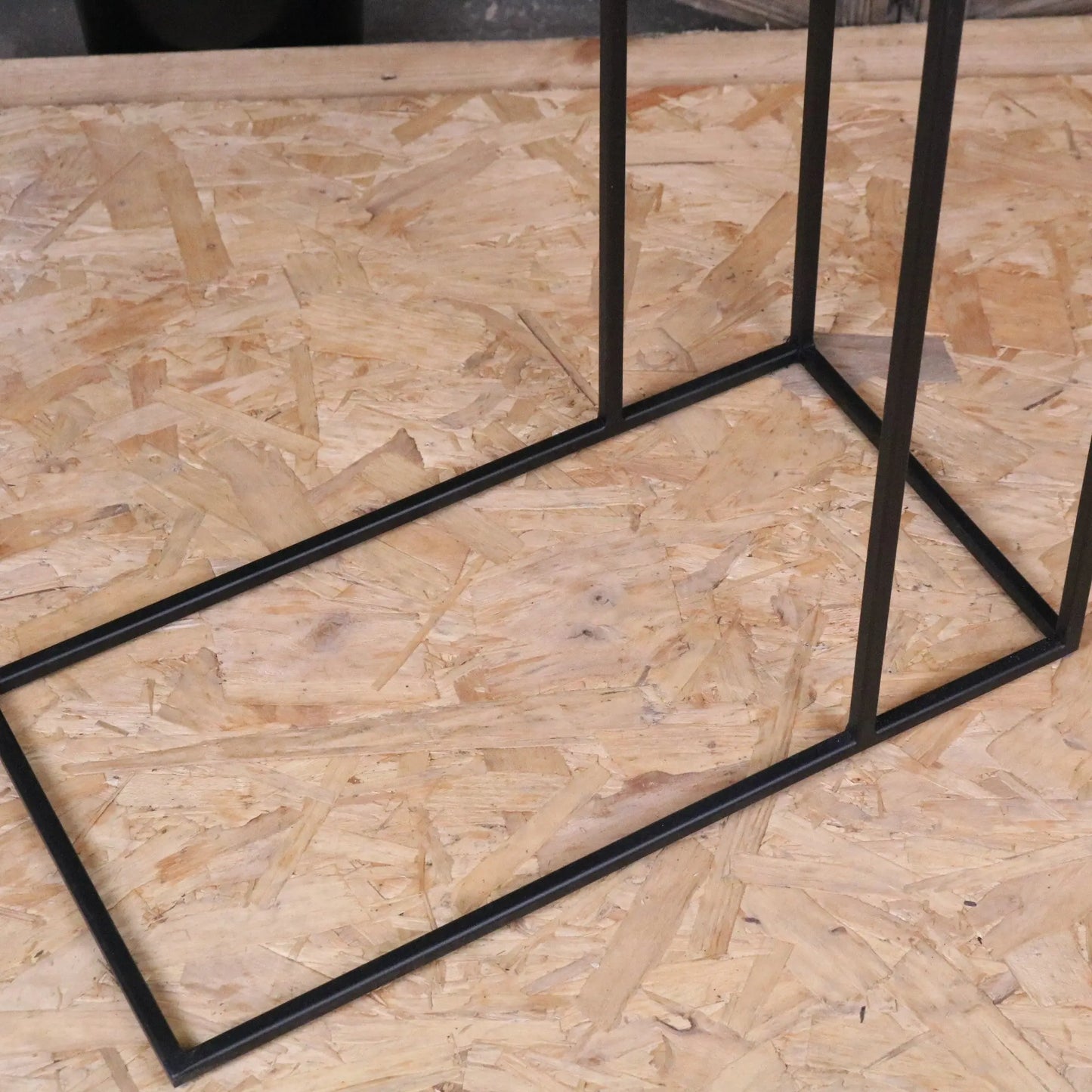 Nalora Gold Sofa Table - Showing Base