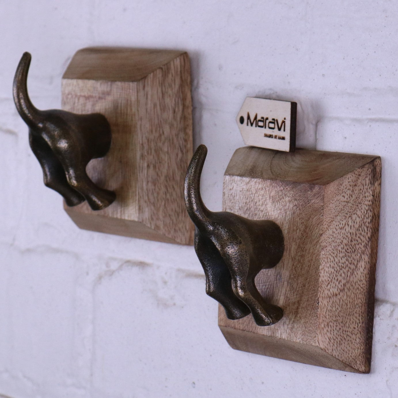 Odhari Dog Tail Hooks Set of 2 Gold Side View