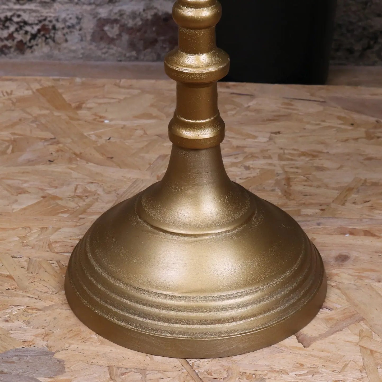 Tumbani Floor Standing Gold Champagne Ice Bucket Tub - Closeup of Base