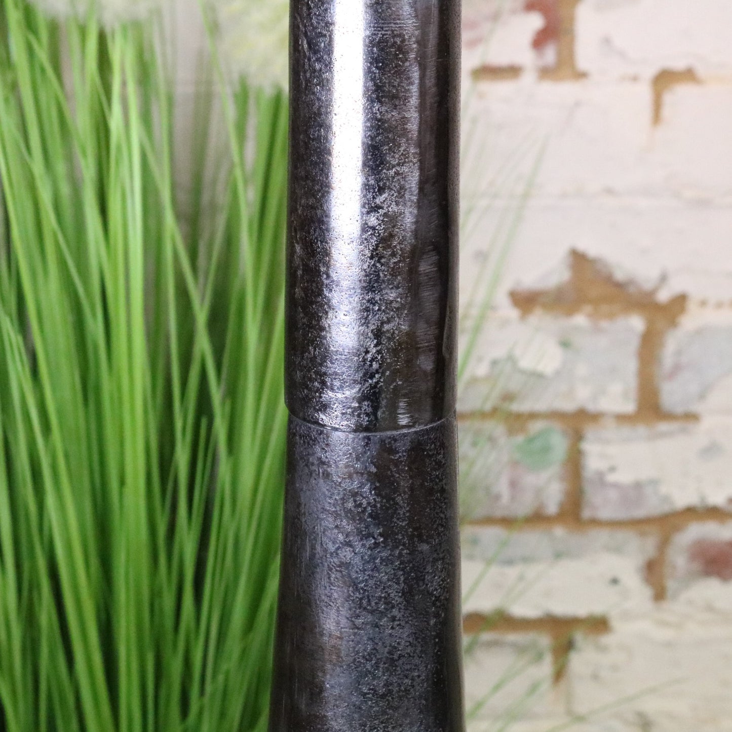 Ural Vintage Metal Coat Stand Gunmetal Colour - Closeup of Centre Post
