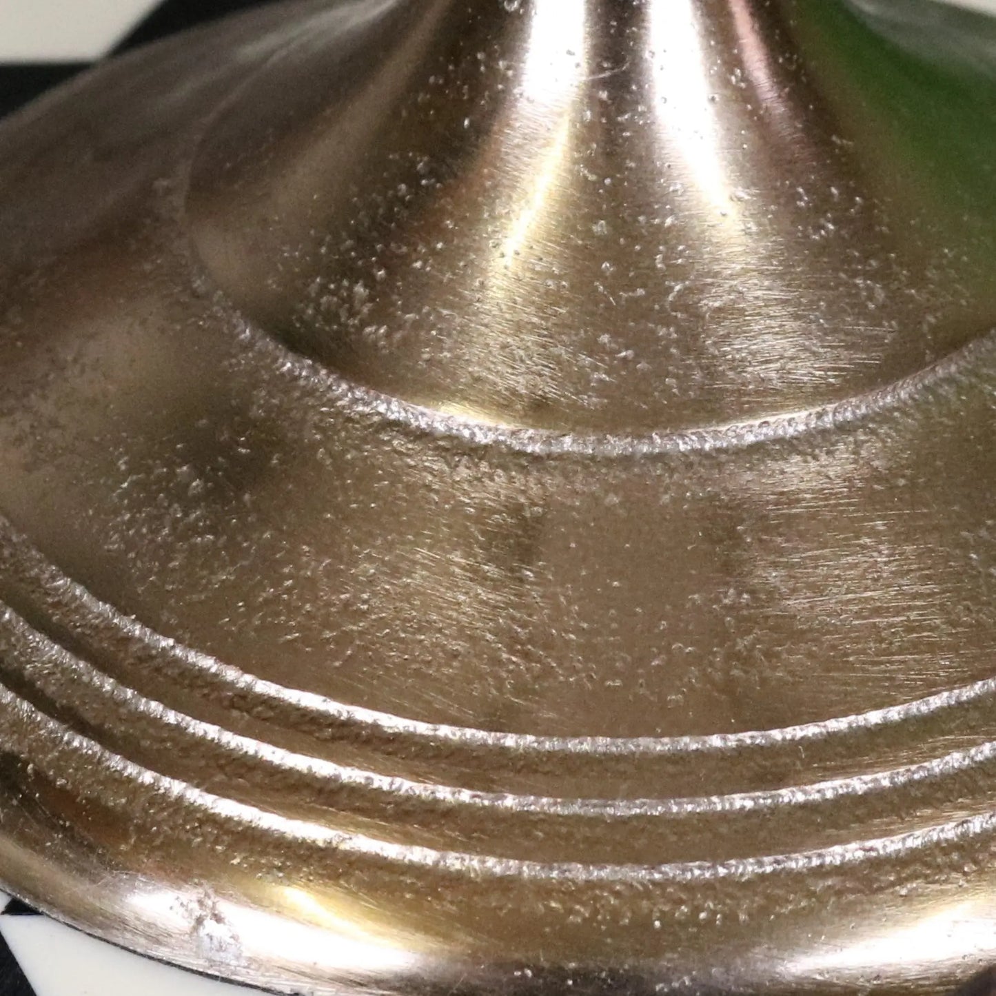 Veeha Candelabra Centerpiece 5 Candle Holder 40cm Champagne Gold - Closeup of Distressed Finish