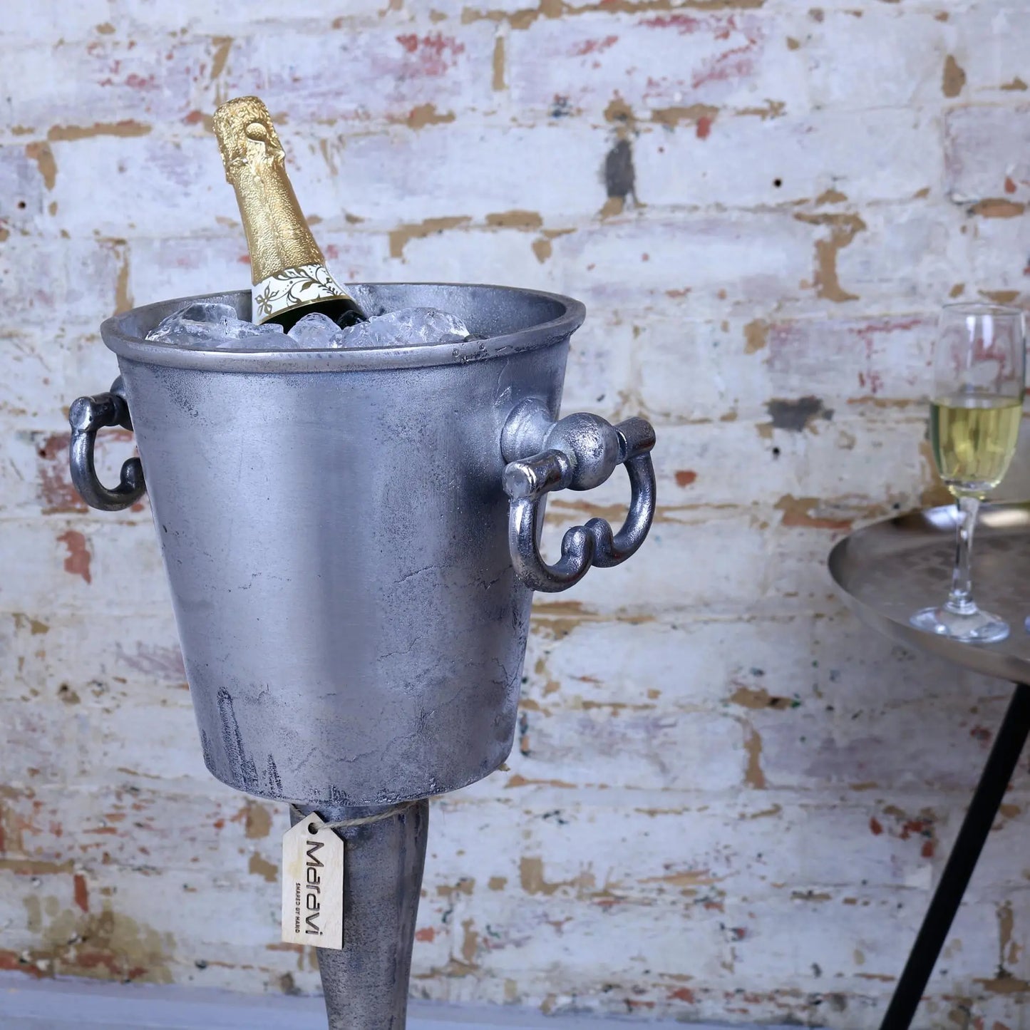 Indus Floor Standing Champagne Ice Bucket Closeup of Top Half
