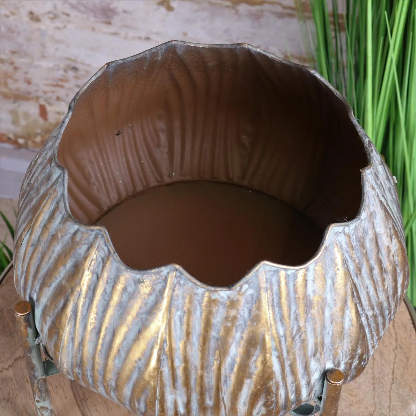 Dimma Plant Stand Gold Top View