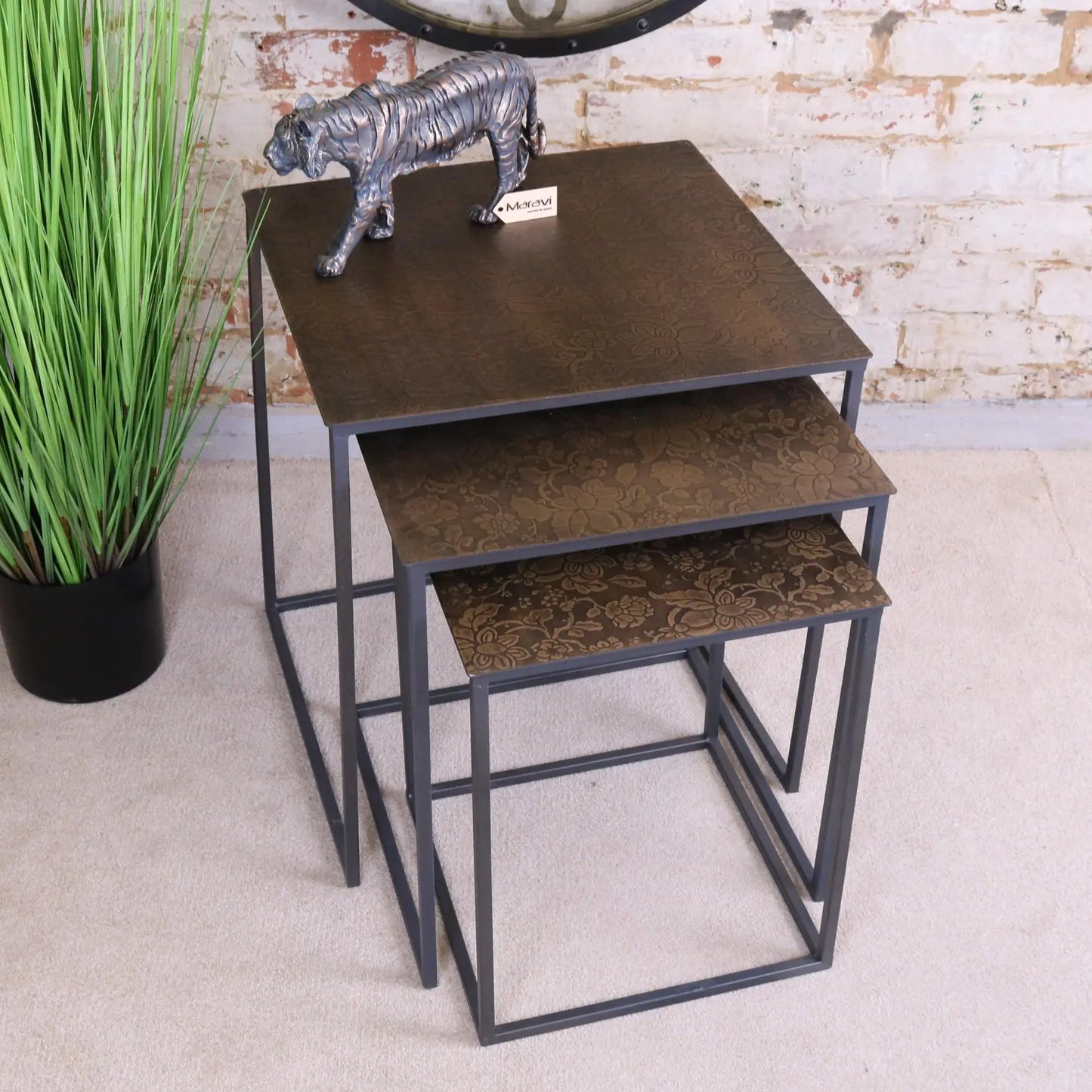 Supli Nest of 3 Tables Gold Embossed Flower Pattern Maravi