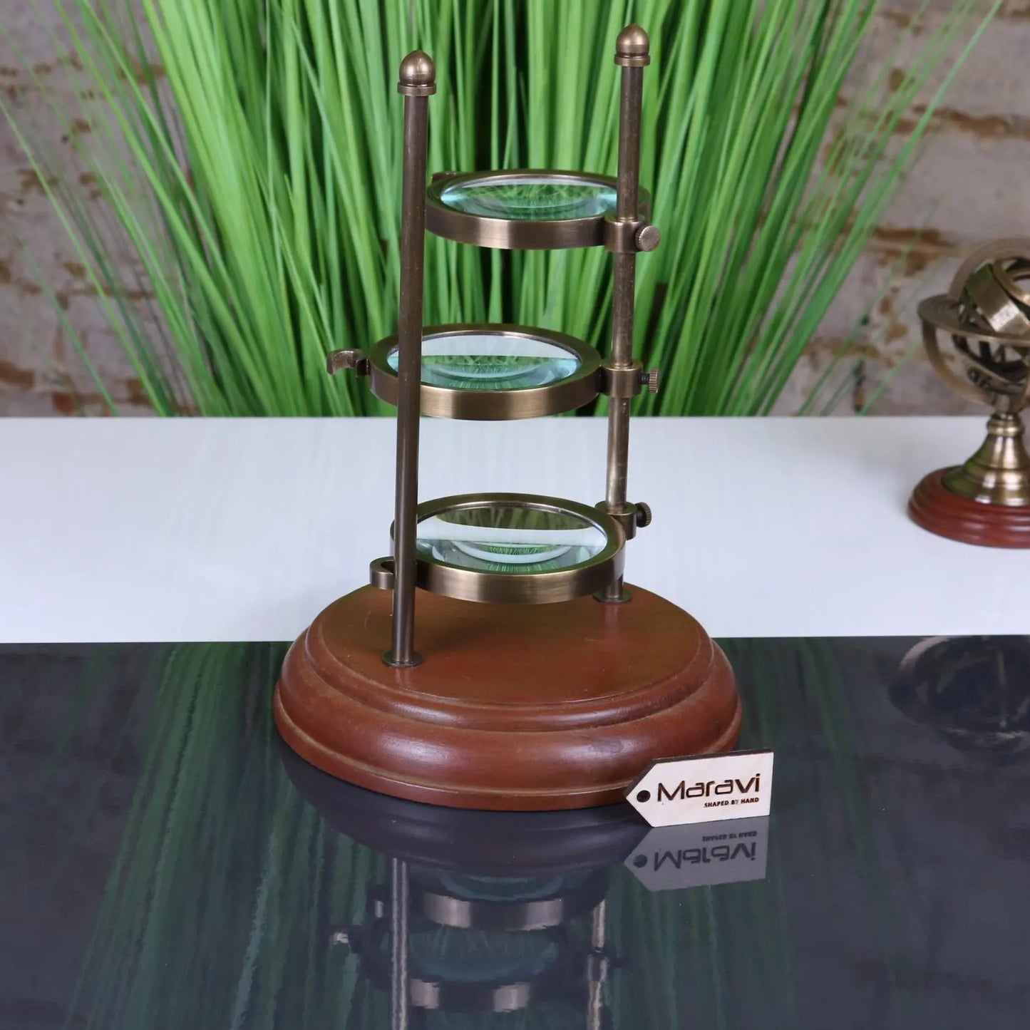 Diari Tower Magnifier 3 Level Antique Style Main Image