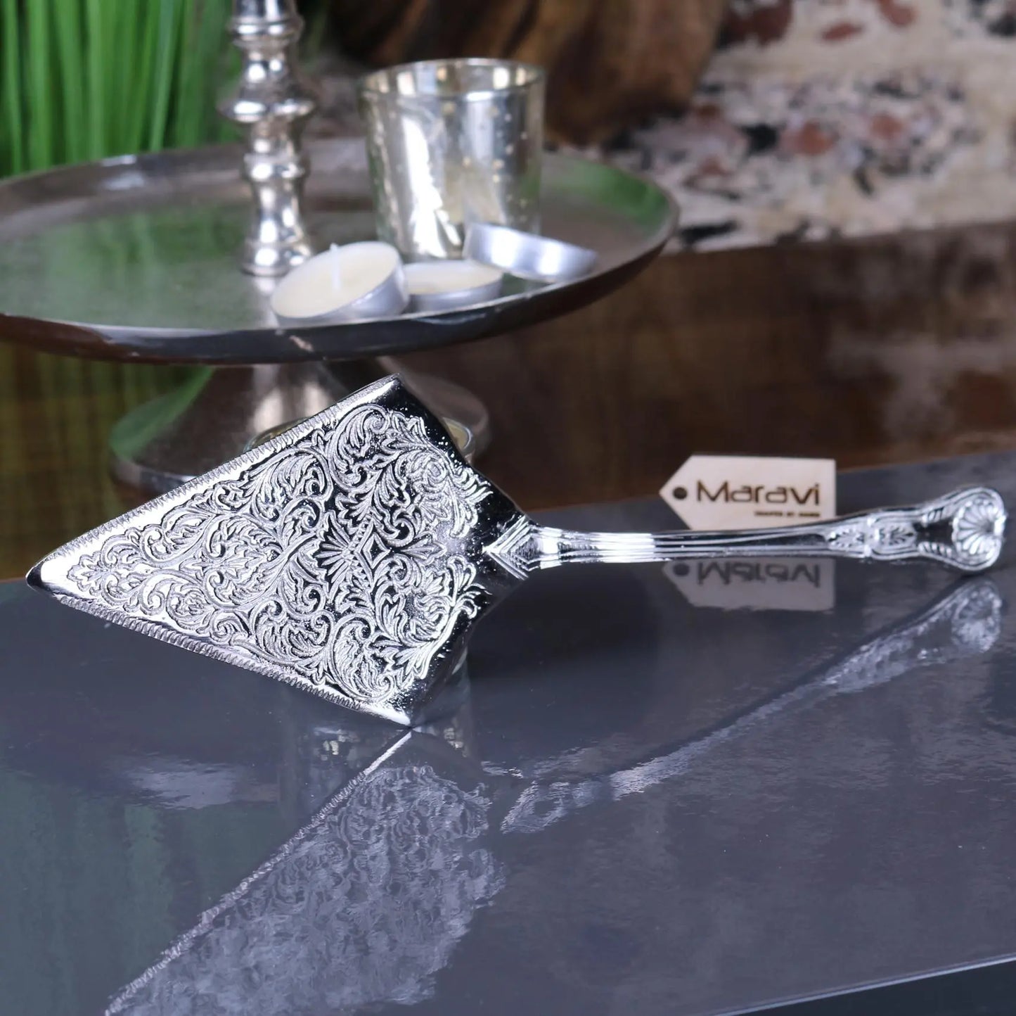 Replica Kings Cake Server Silver Plated Maravi