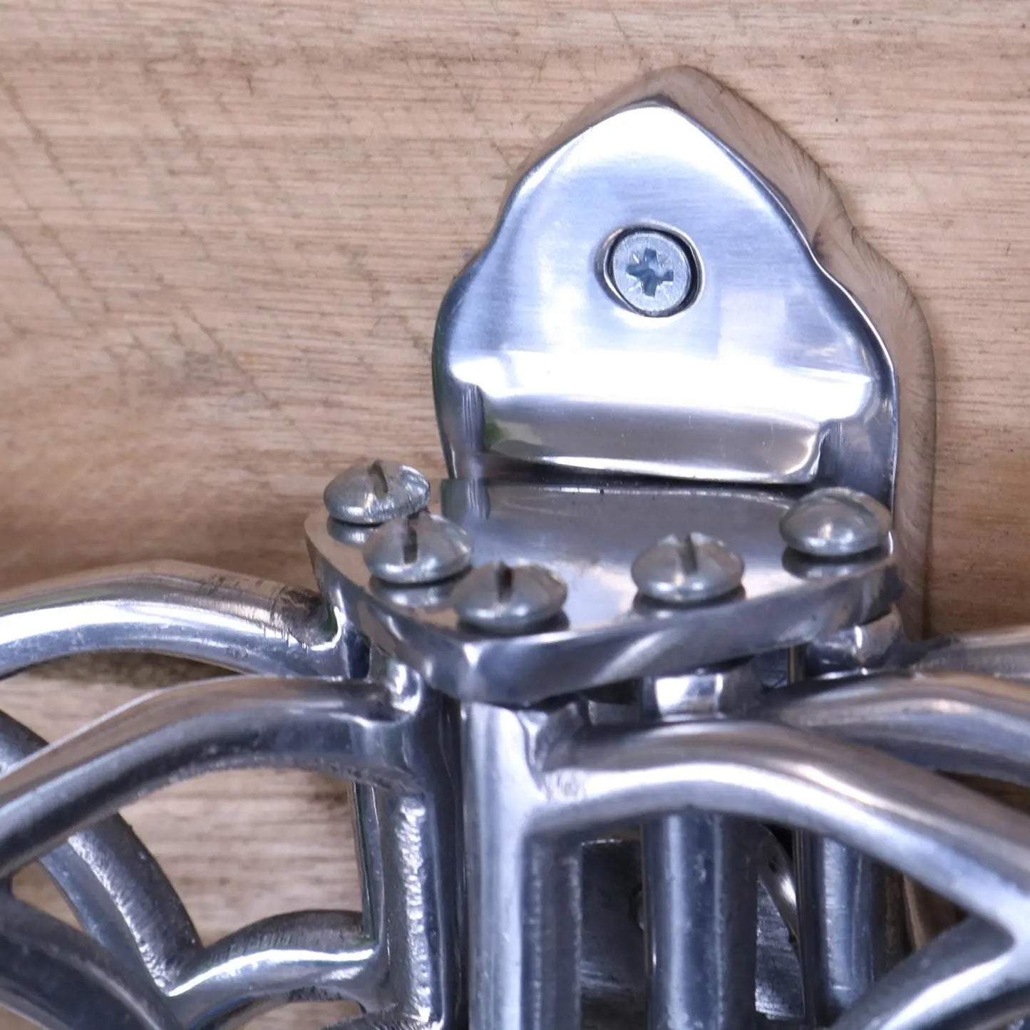 Kesda 5 Way Swivel Captains Hooks Polished Finish Maravi