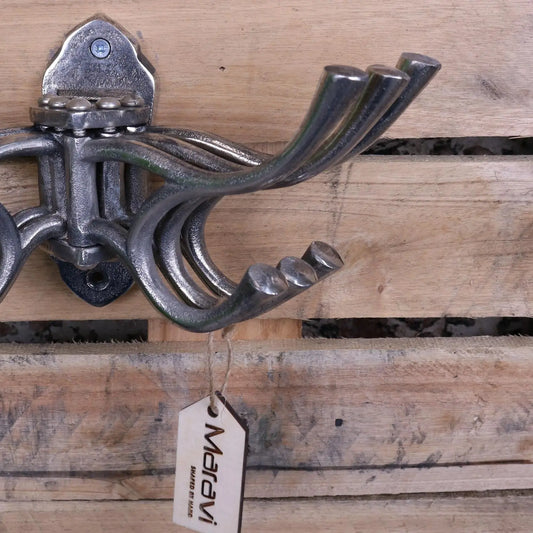 Kesda 5 Way Swivel Coat Hooks Vintage Finish - Hook Closeup
