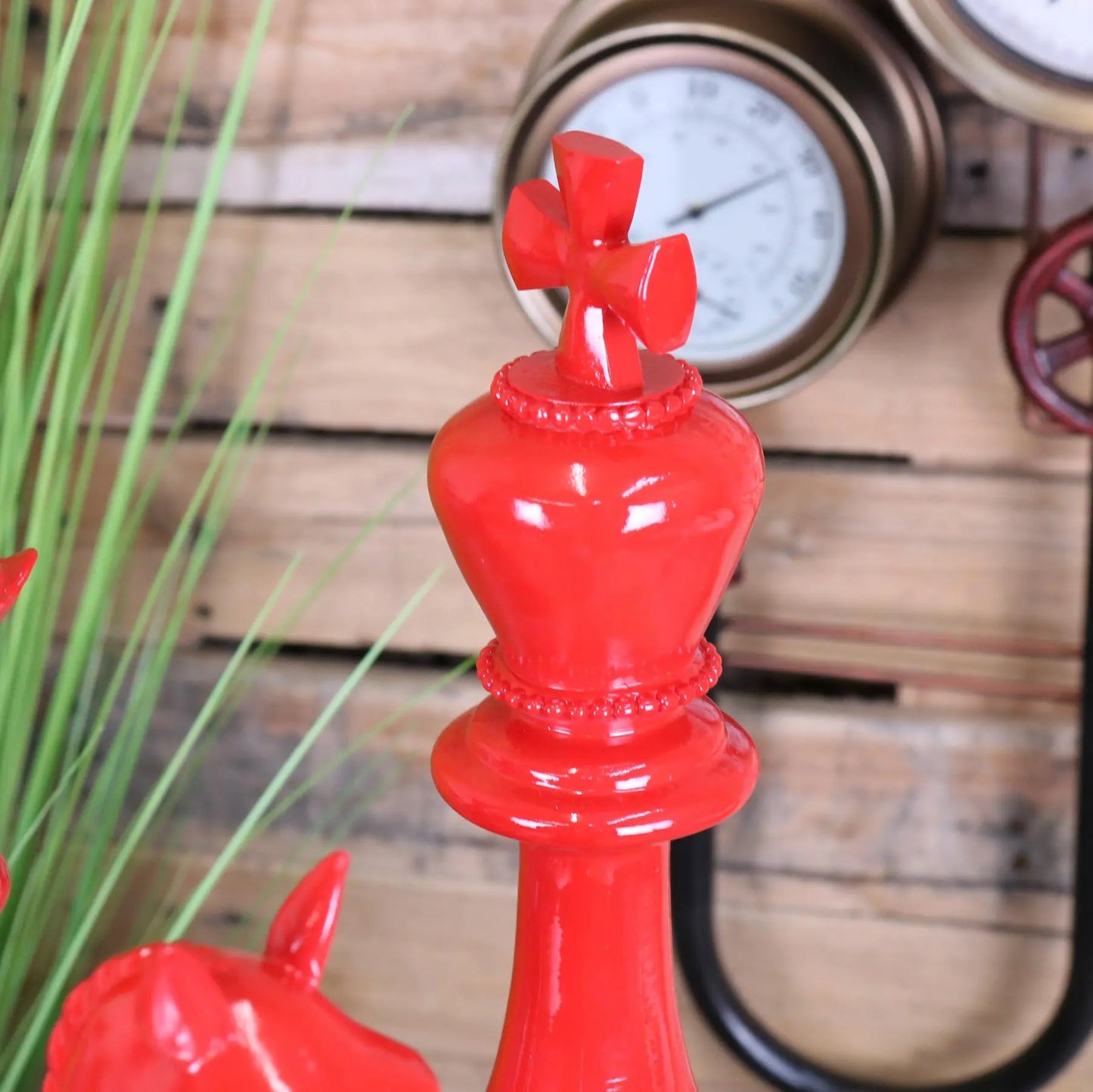 Shatranj Set of 3 Chess Pieces Ornaments Red Accent - Closeup of King