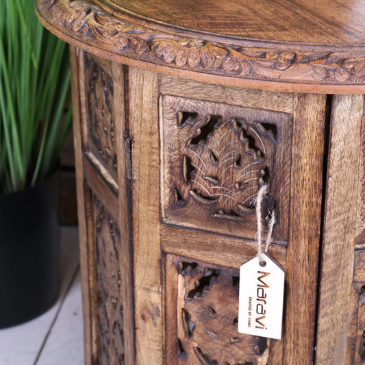 Rengali Large Side Table Mango Wood Leaf Carving - Closeup of Jali Carving