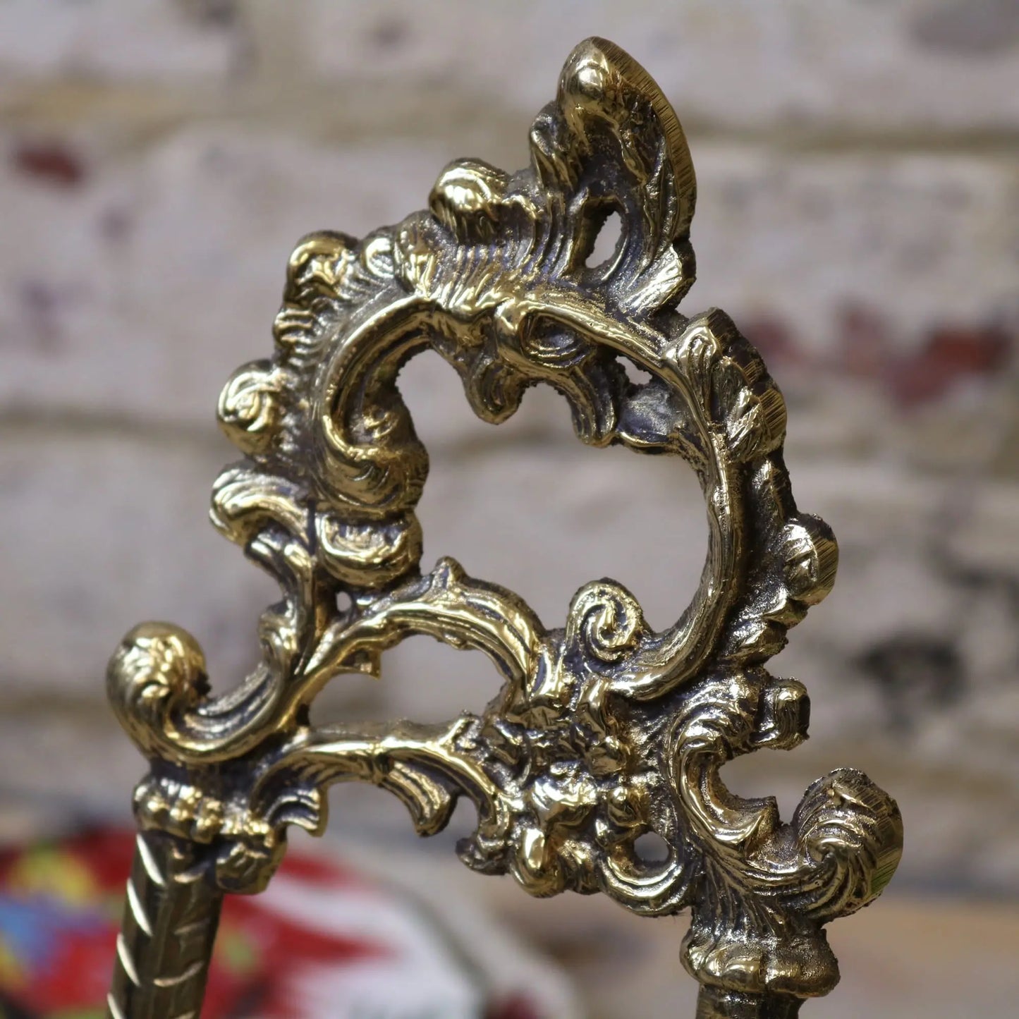 Sabarmati Set of 2 Antiqued Brass Easels - Closeup of Top Half