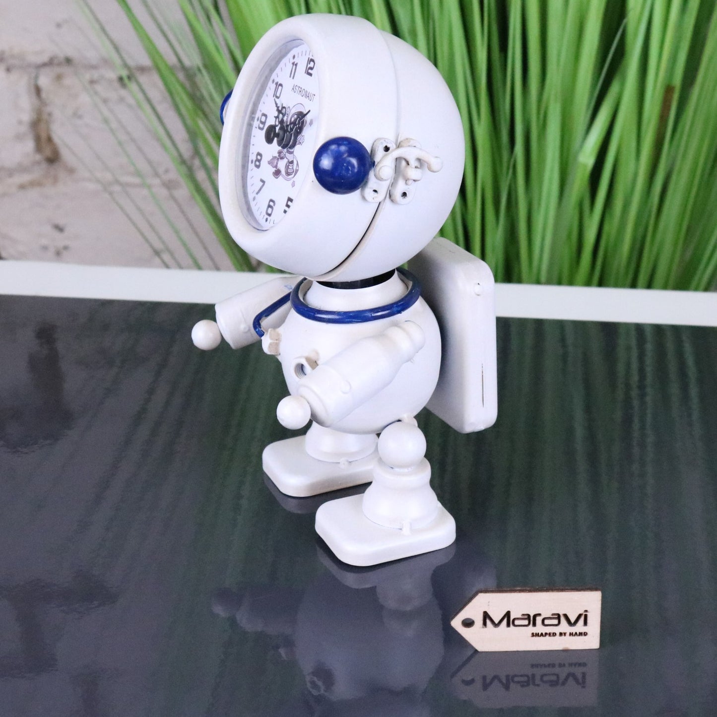 Astronaut Space Clock 19cm - Side View