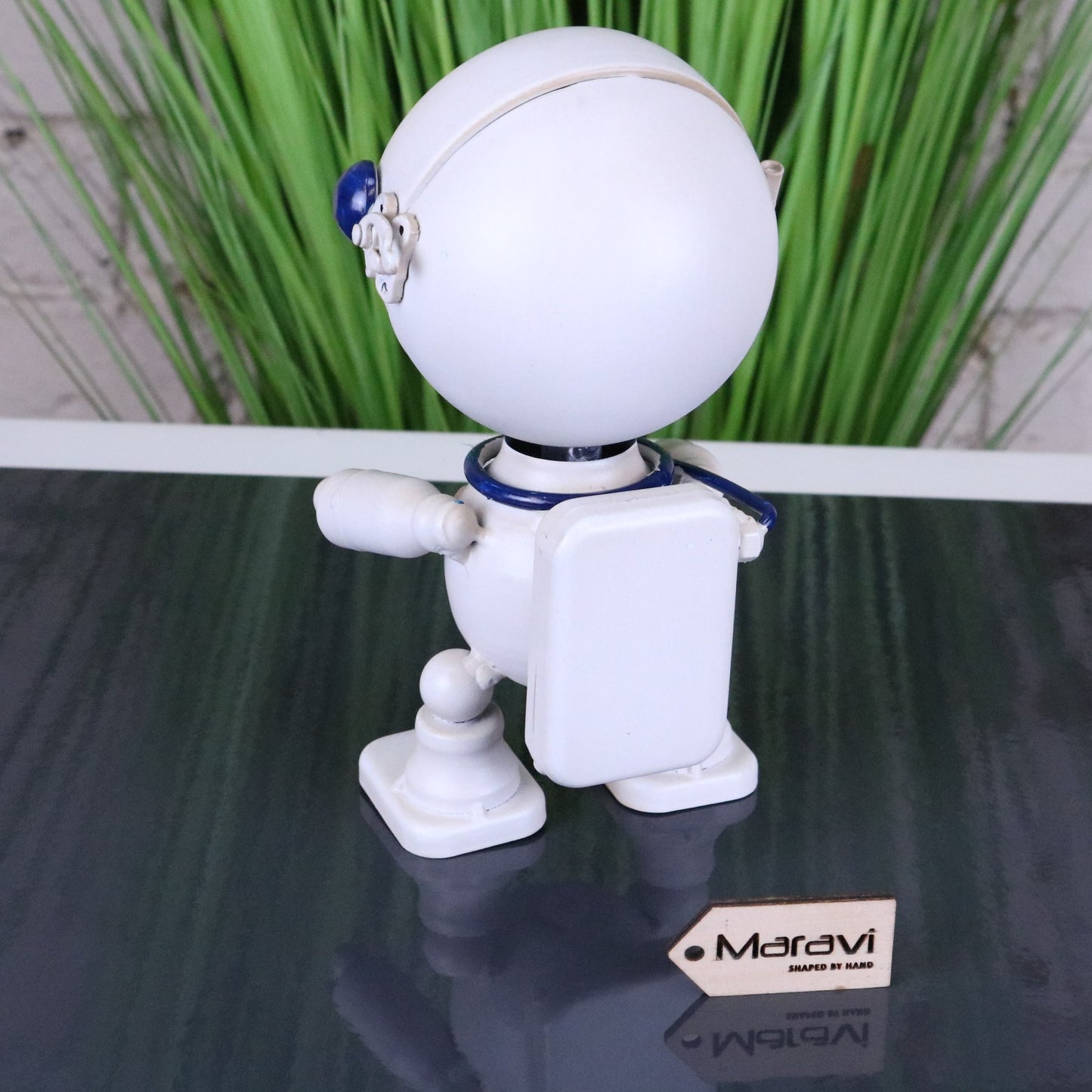 Astronaut Space Clock 19cm - Rear View