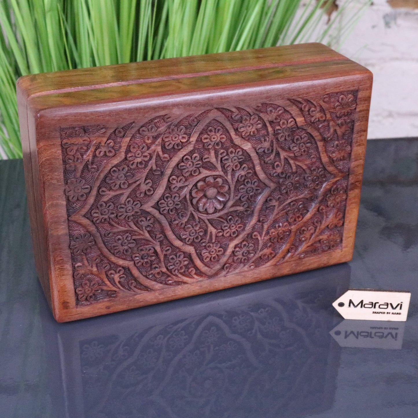 Belasa Wooden Storage Box Sheesham Wood - Front View of Lid