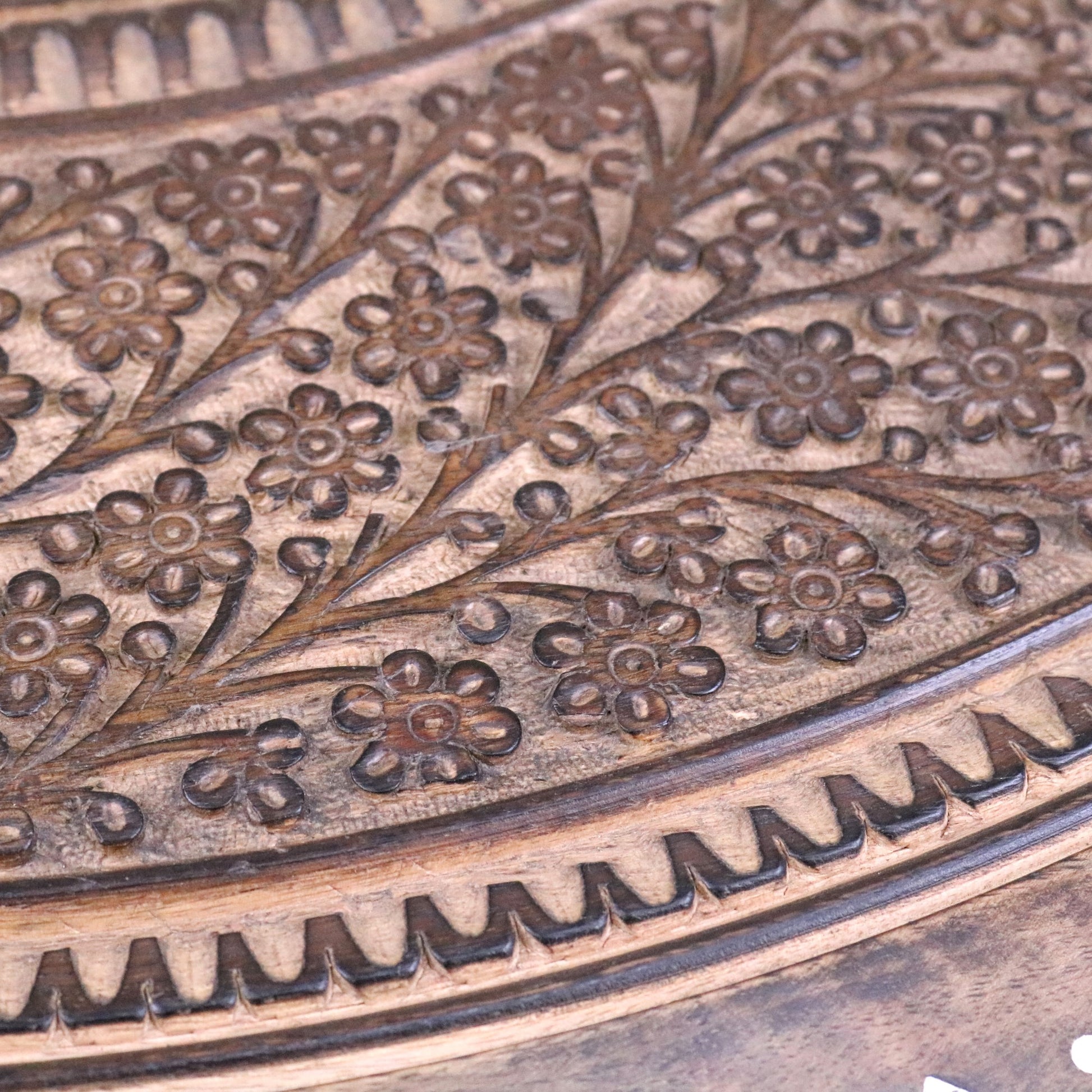 Damodar Hand Carved Mango Wood Coffee Table - Closeup of Carving