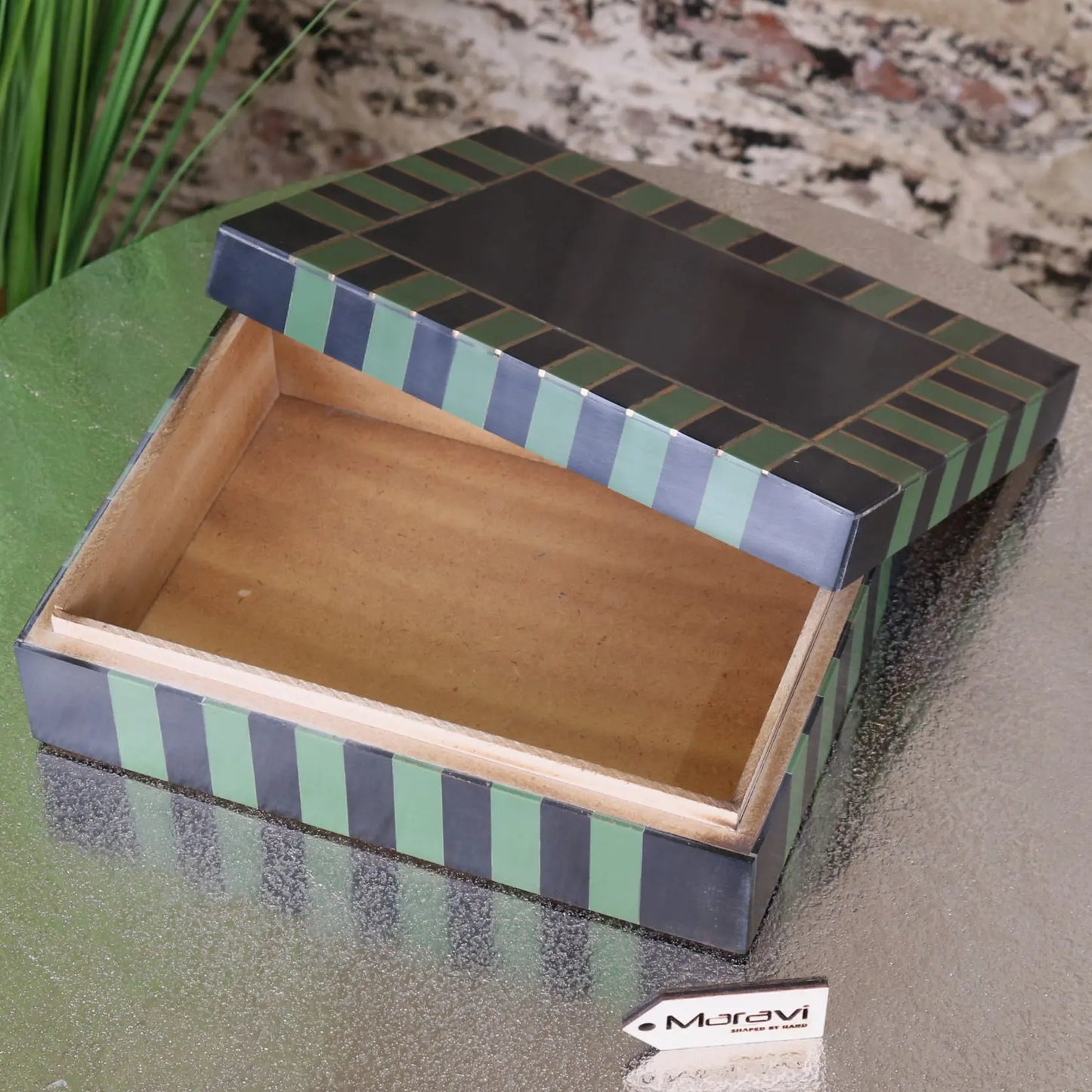 Panna Luxe Resin Jewellery Box - Green - Opened up