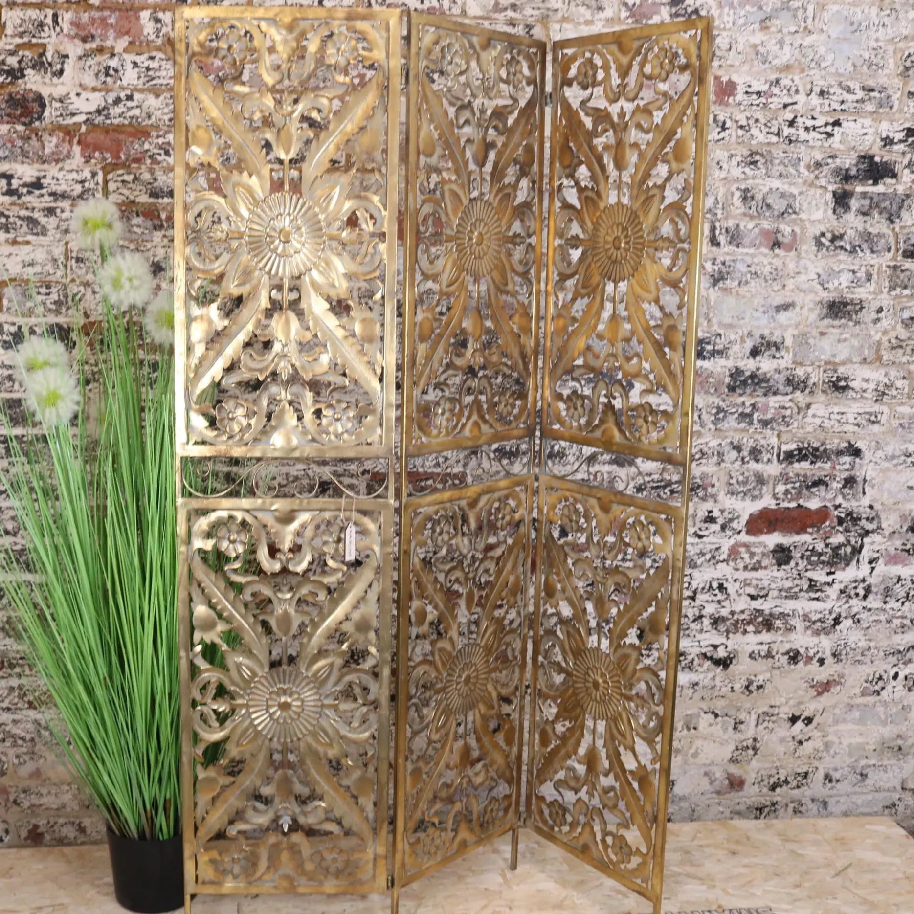 Jaipuri Heirloom Metal Screen Room Divider - Main Image