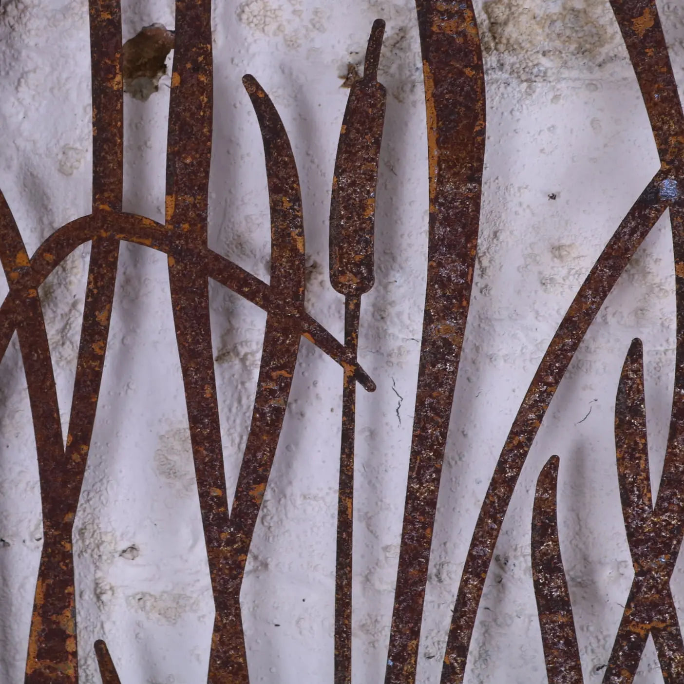 Alibag Rustic Garden Metal Art - Closeup of Plants