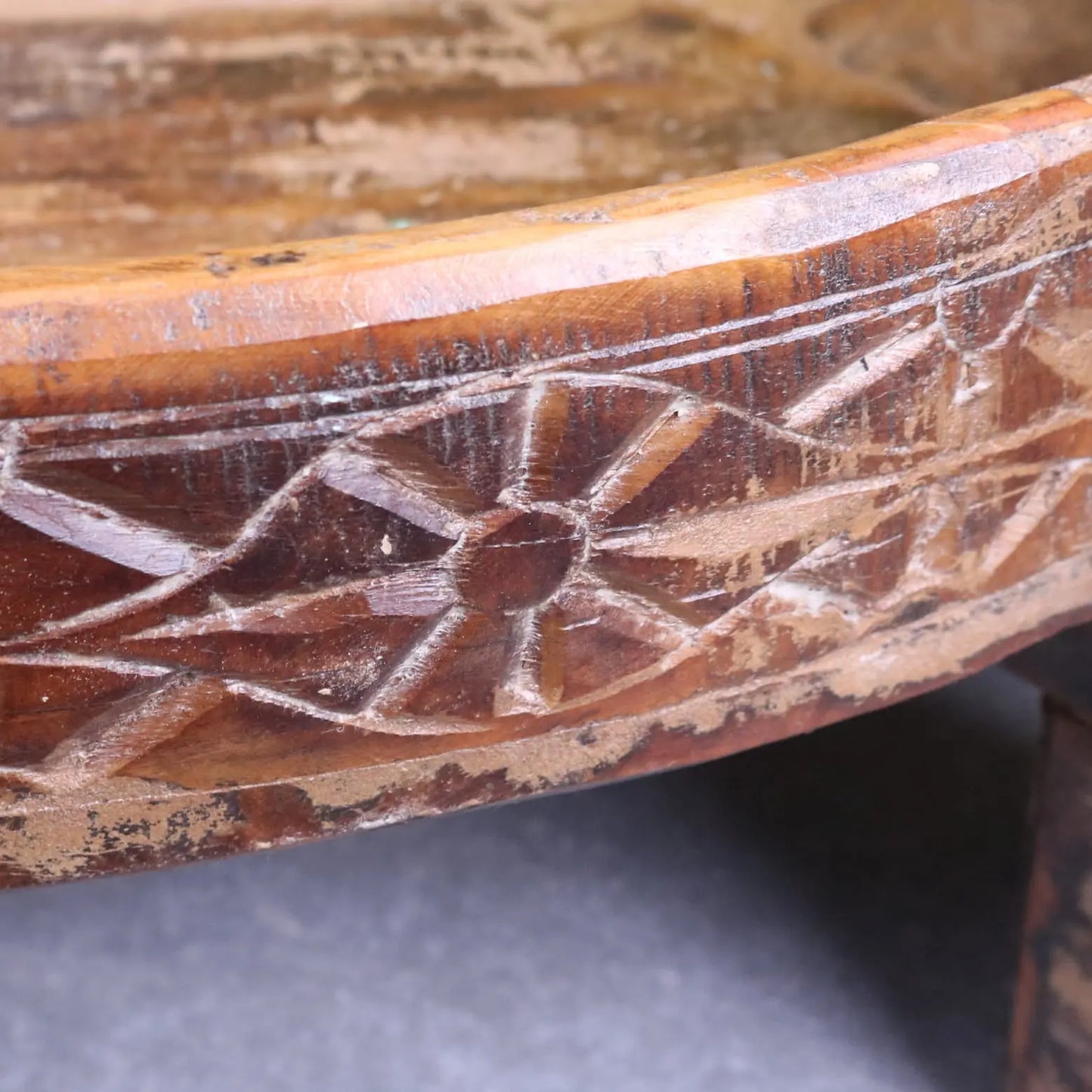 Vettavalam Vintage Wood Grinder Coffee Table - Closeup of Carving