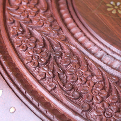 Alnif Large Size Moroccan Side Table Sheesham Wood - Closeup of Carving