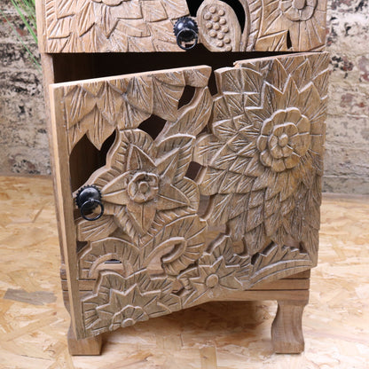 Kheda Mango Wood Bedside Cabinet - Closeup of Carving