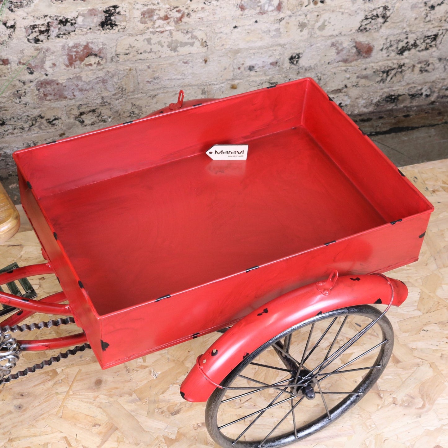 Rahi Vintage Style Mini Tricycle Ornament - Closeup of Storage Compartment