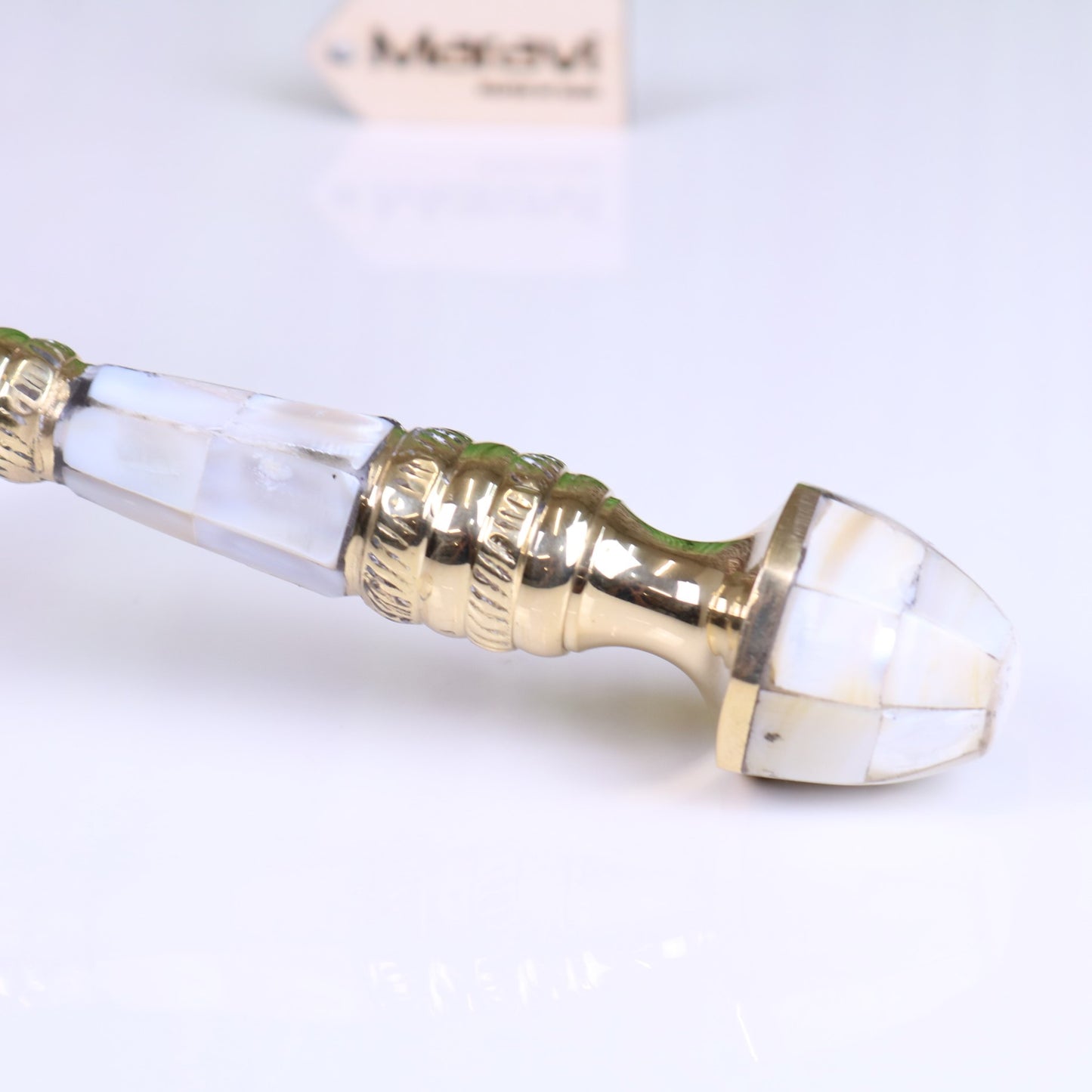 Yala Reading Magnifying Glass 10cm Mother of Pearl Brass Handle - Closeup of Handle