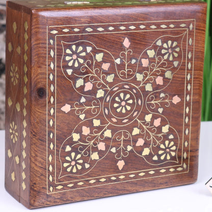 Lila Sheesham Wood Trinket Box Brass Inlay - Closeup of Lid