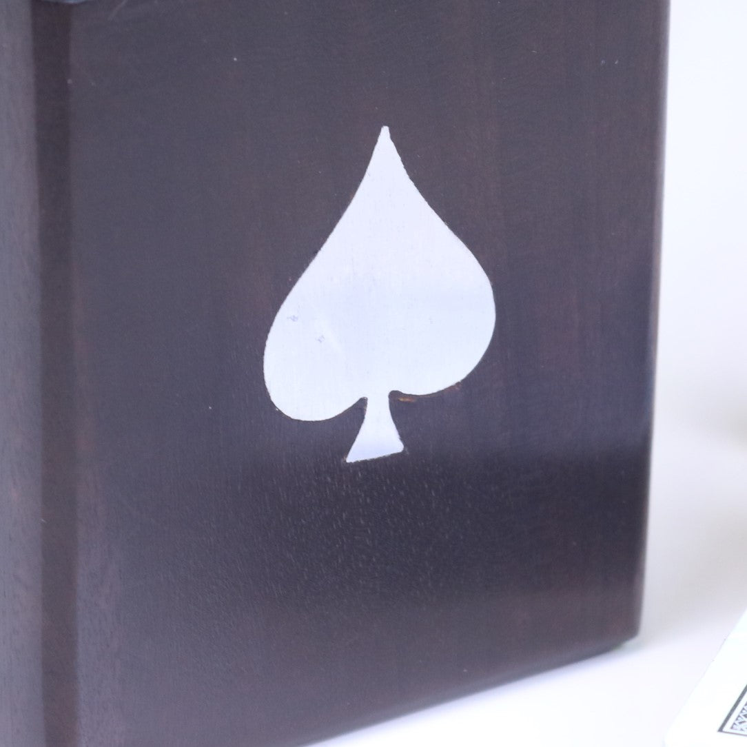 Harra Black Wood Playing Card Box - Closeup of Inlay