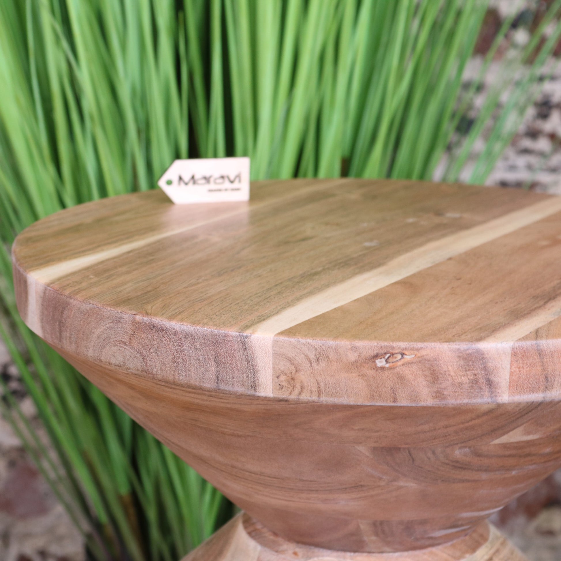 Ujha Totem Side Table Acacia Wood - Closeup of Tabletop Edge