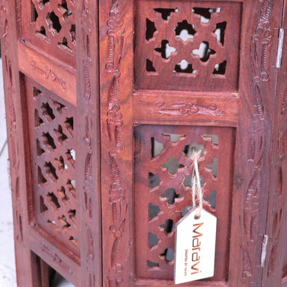 Balak Medium Size Moroccan Side Table Sheesham Wood - Closeup of Jali Pattern