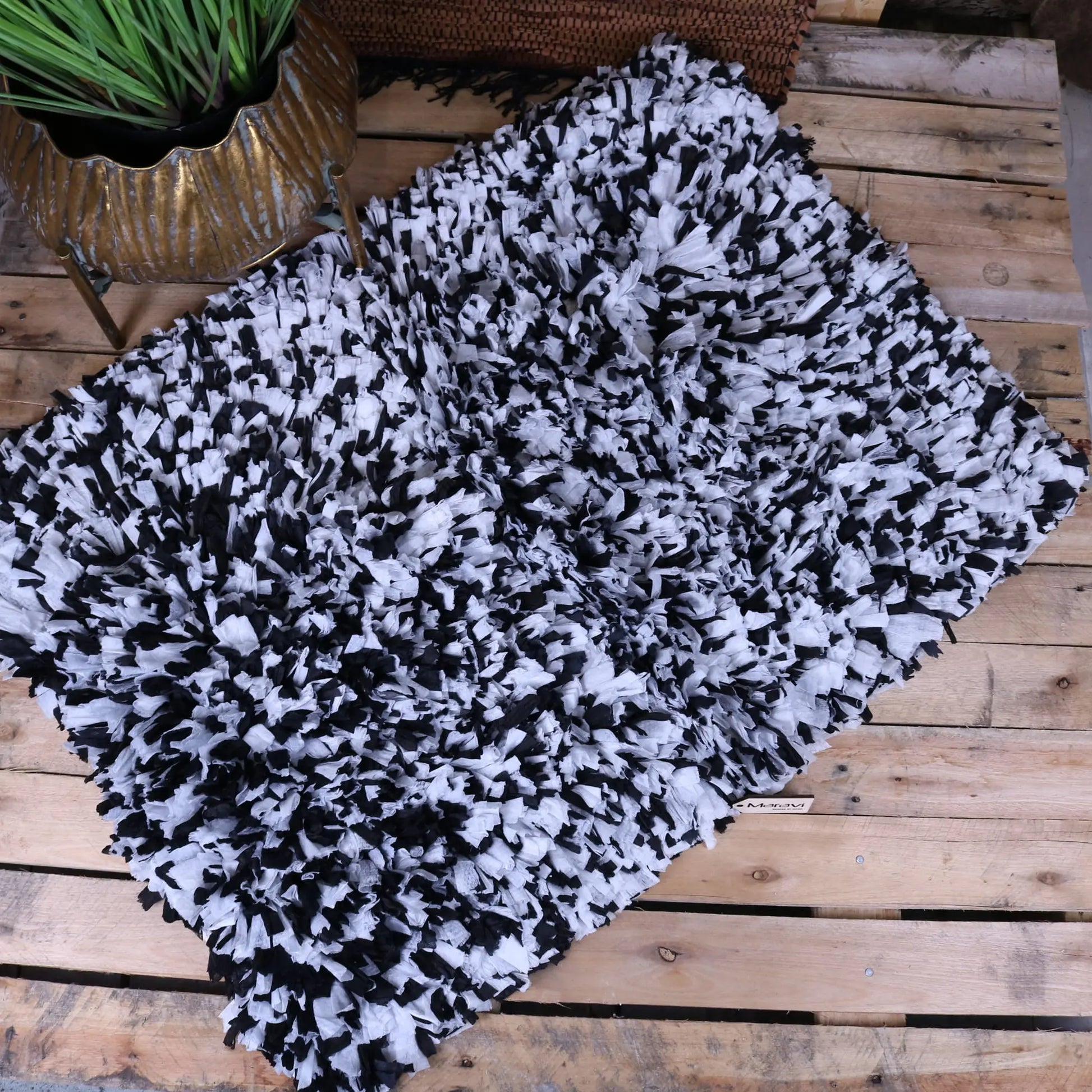 Varam Fluffy Recycled Rug Black and White - Top View