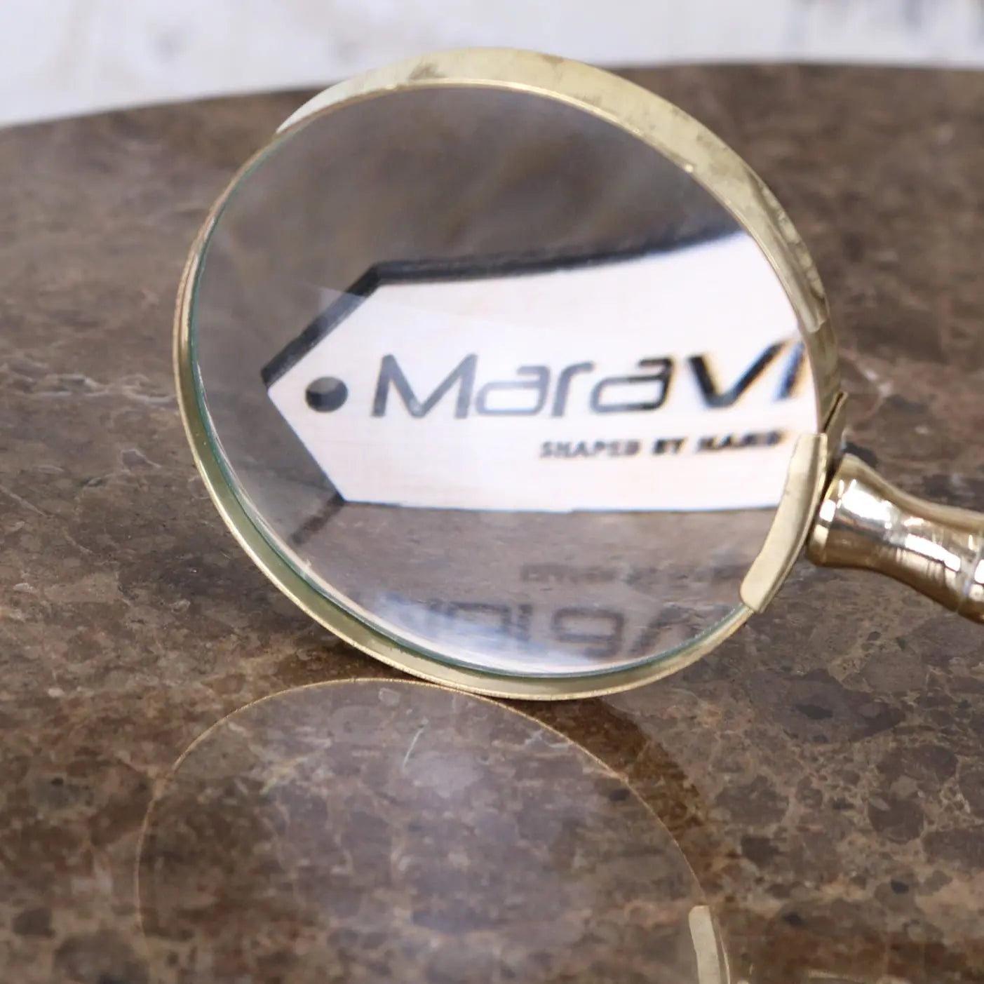 Garo Brass Magnifying Glass Mother of Pearl - Closeup of Lense