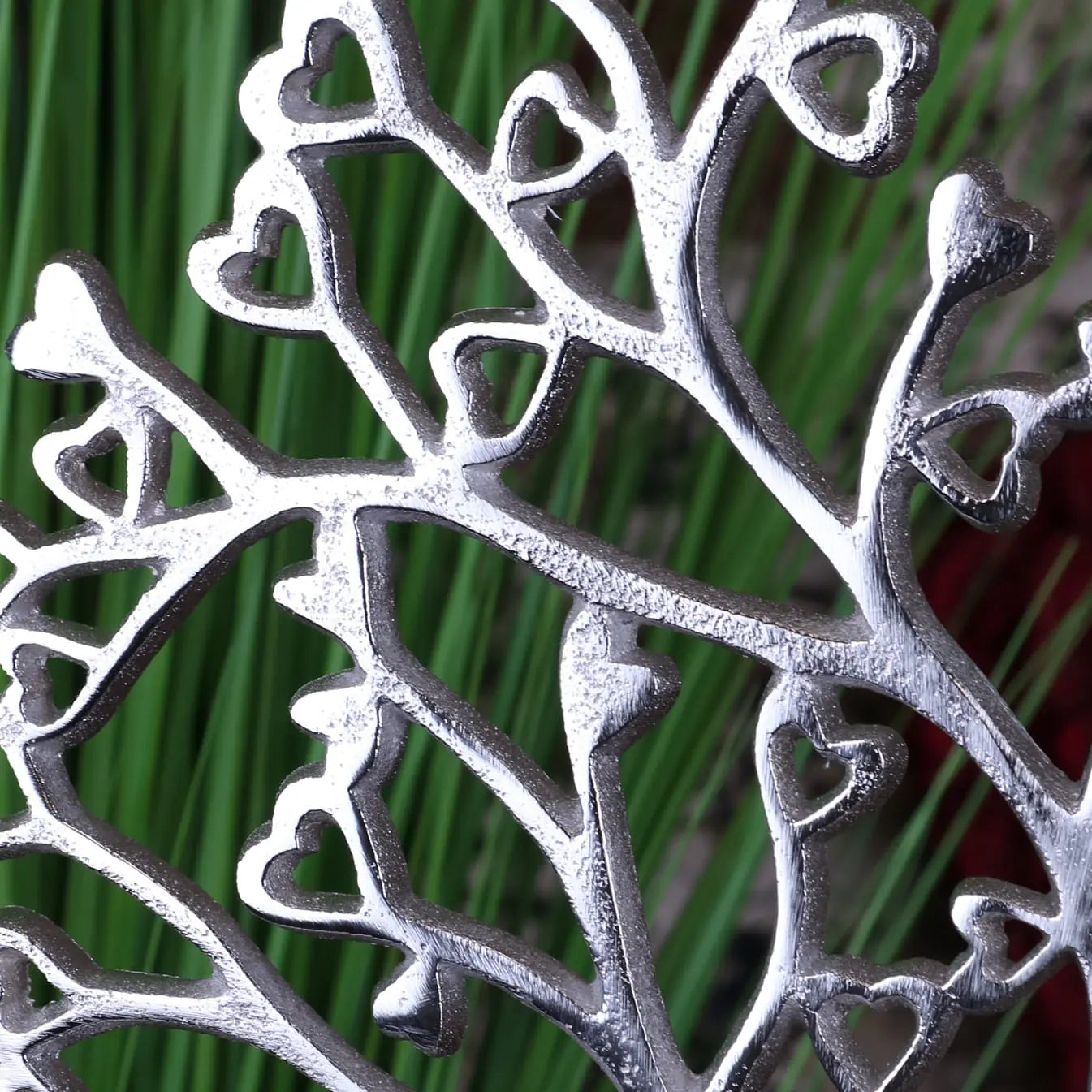 Bokaro Tree of Love Ornament - Closeup of Heart Branches