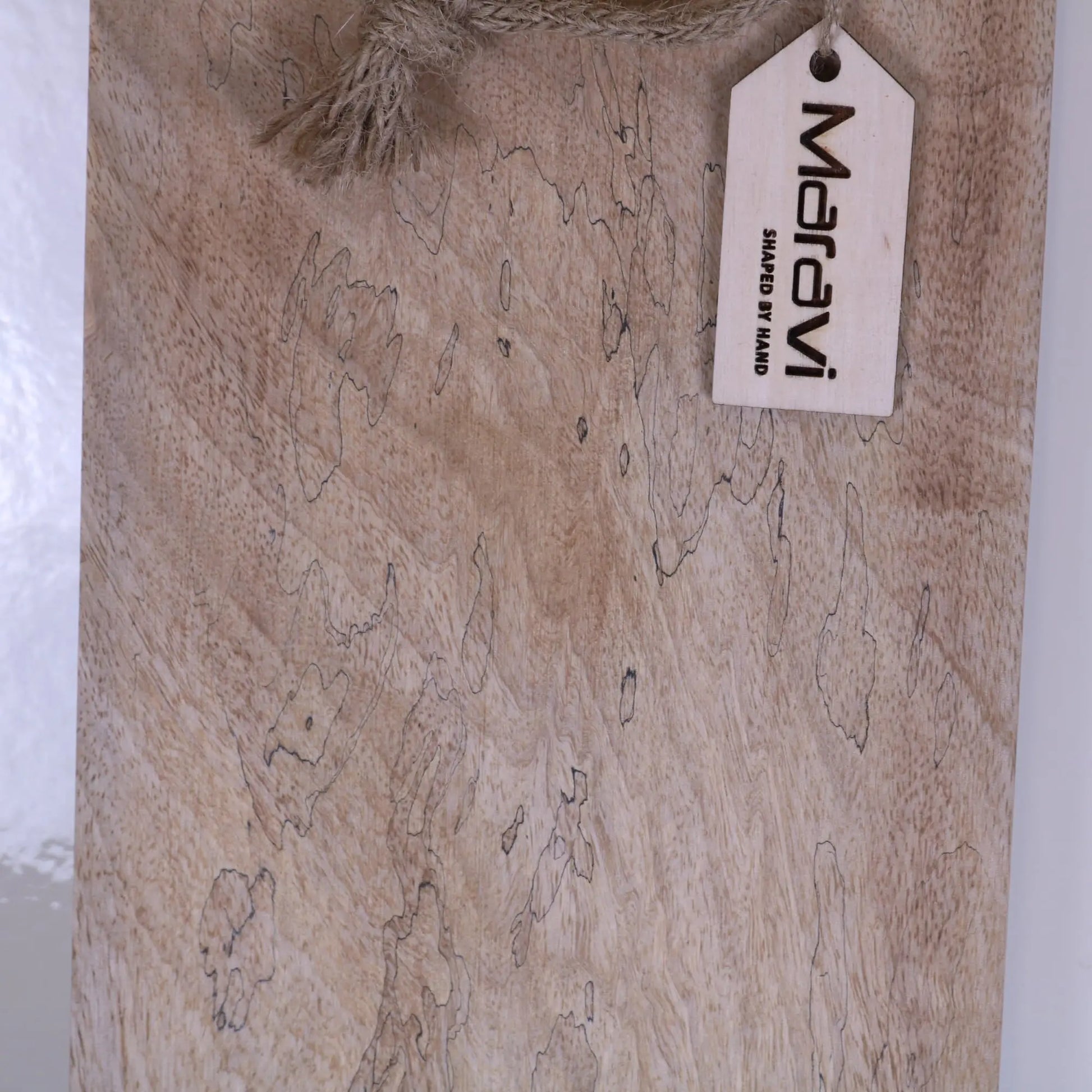 Bermo Long 99cm Wooden Serving Board - Closeup of Woodgrain