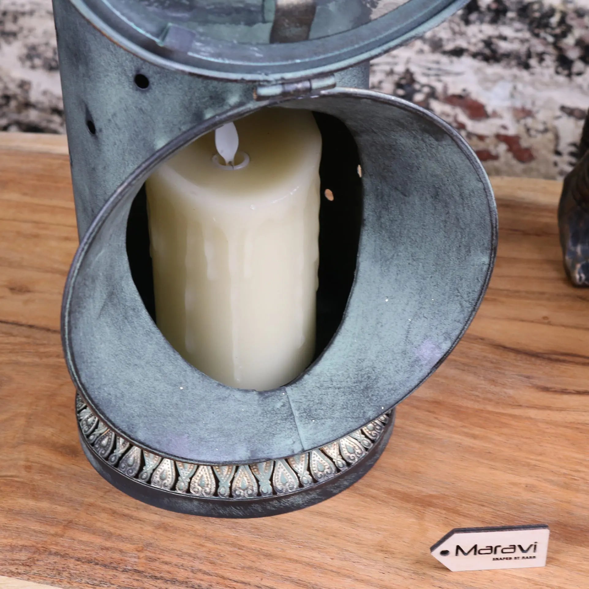 Orchha Vintage Style Railway Lantern - Candle Inside Lantern
