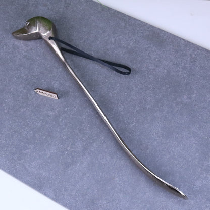 Kaisa Dog Head Antique Style Shoe Horn Antique Gold - Main Image