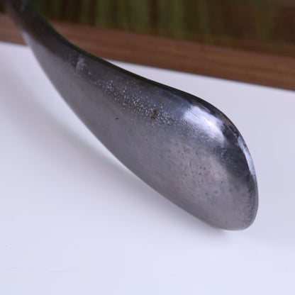 Kasha Horse Head Antique Style Shoe Horn Gunmetal - Closeup of Bottom Part